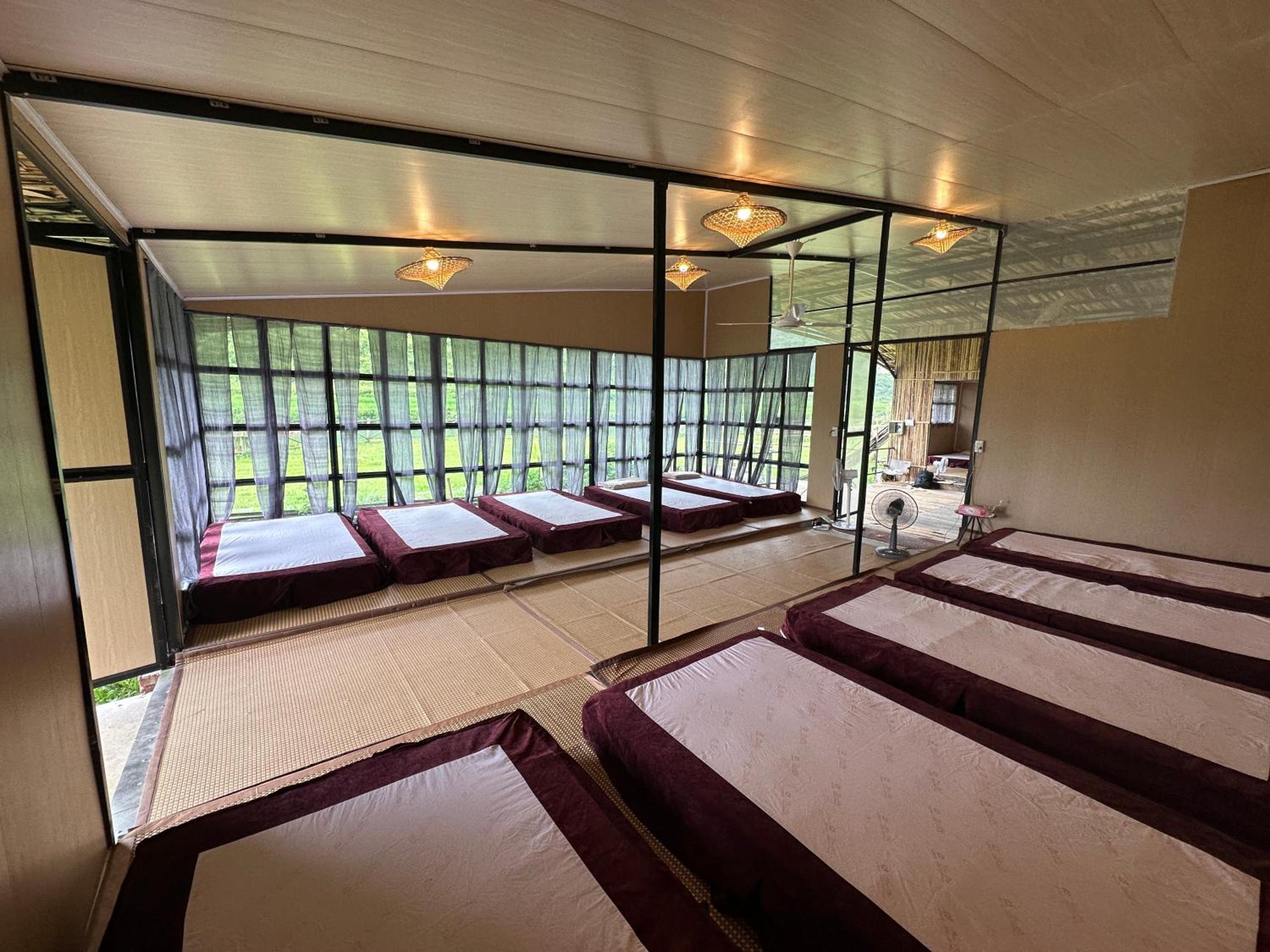 Single Bed In 10-Bed Dormitory Room photo 2