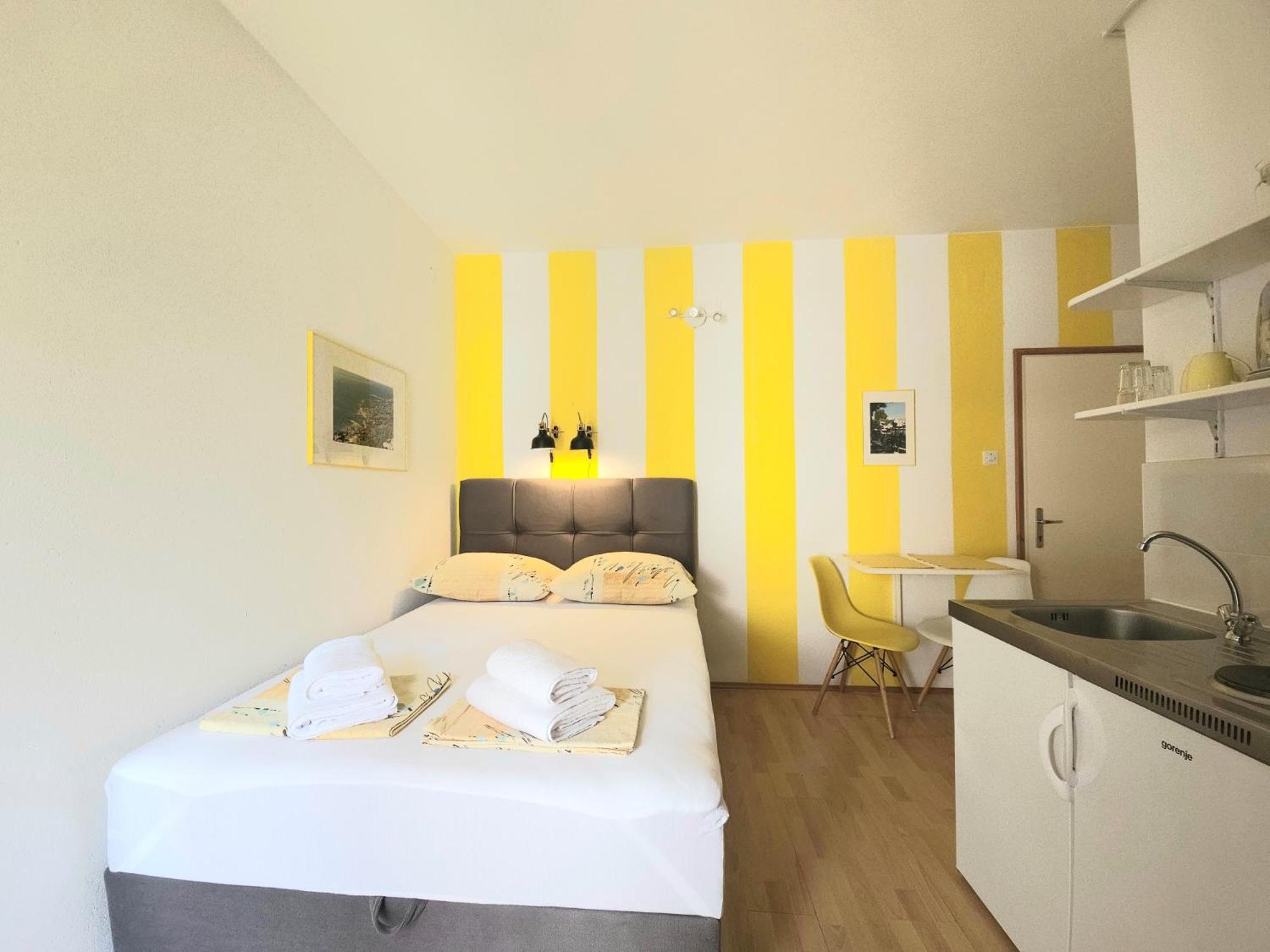 Double Room with Balcony photo 2