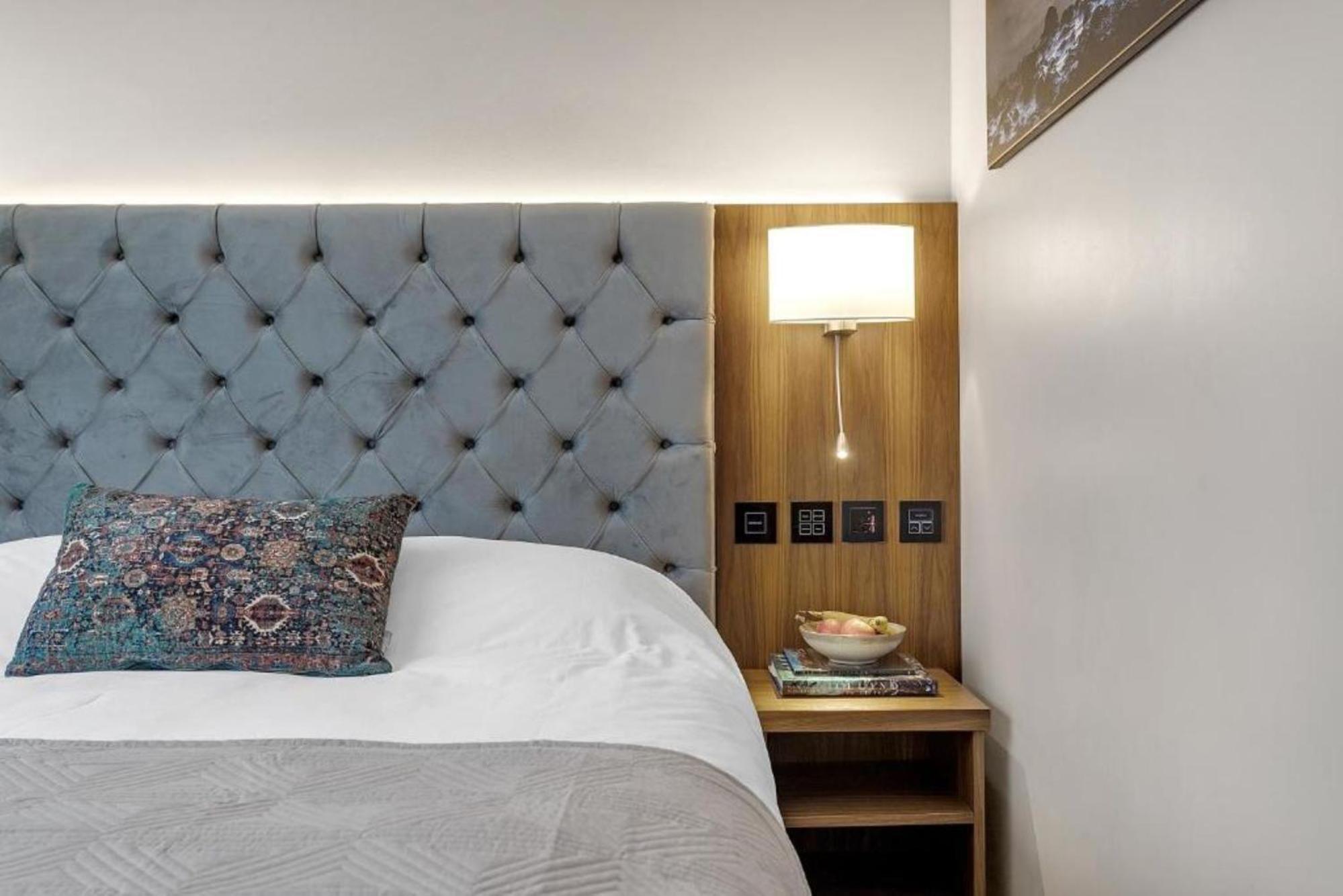 Deluxe Double Room photo 3