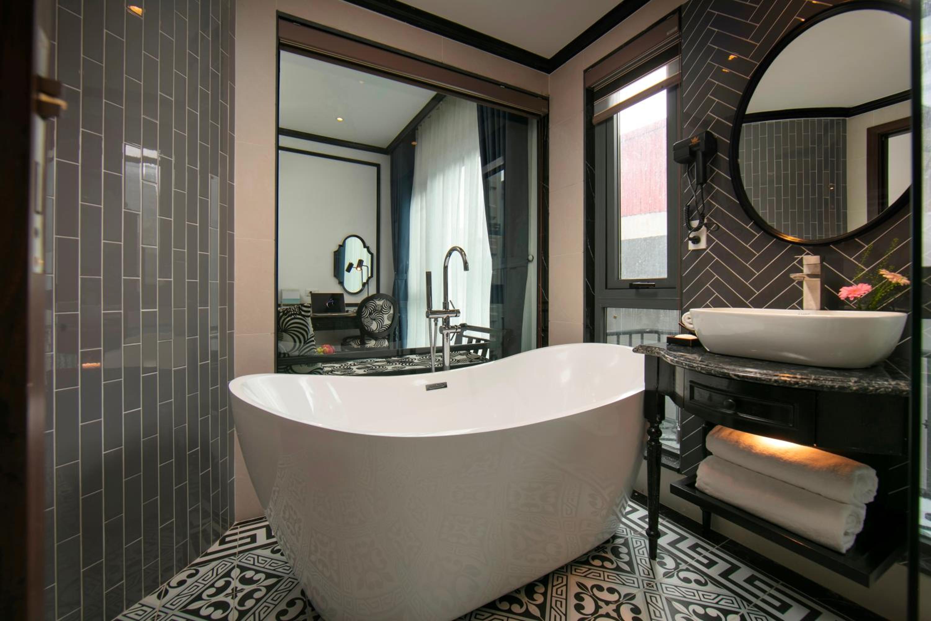Suite with City View