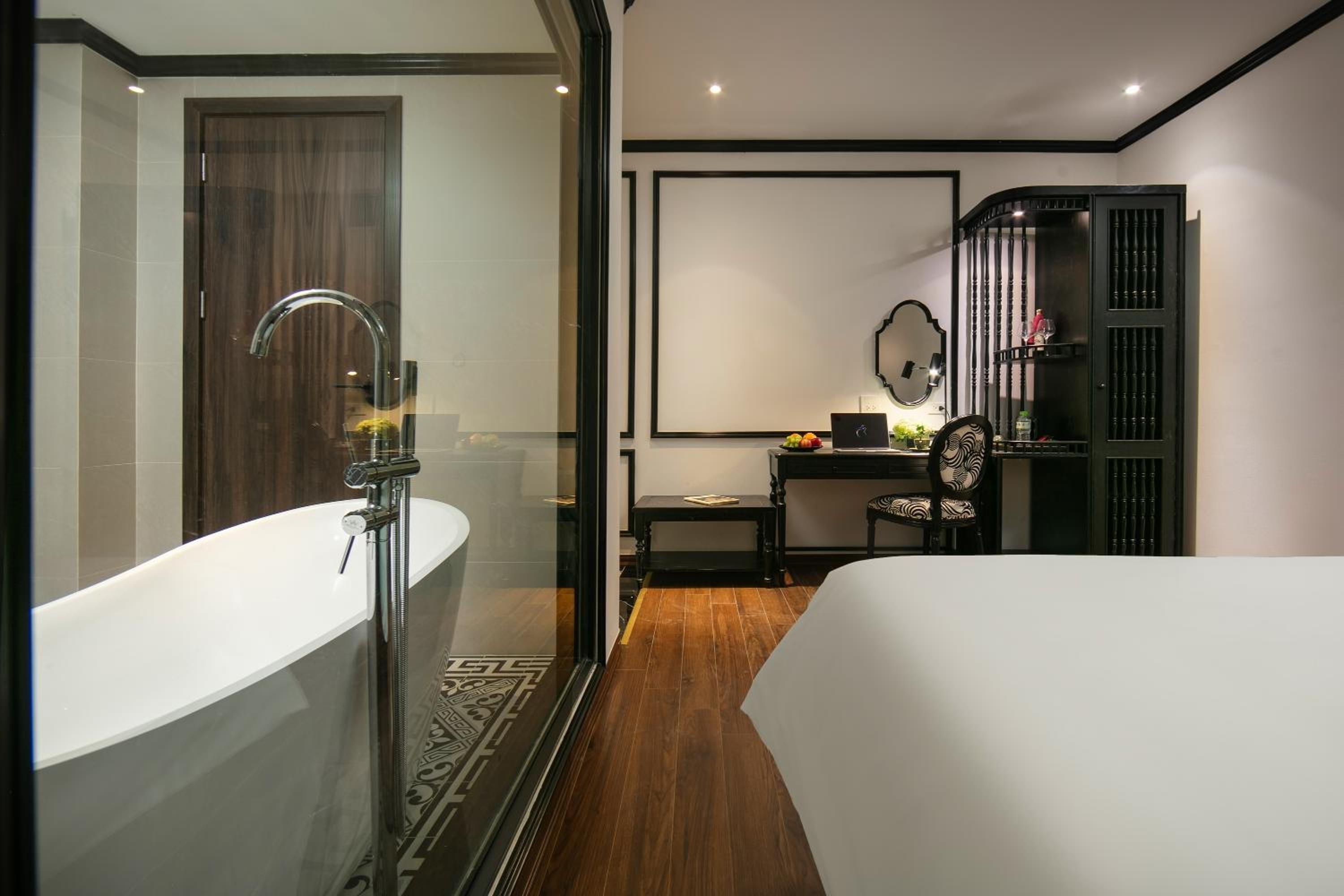 King Suite