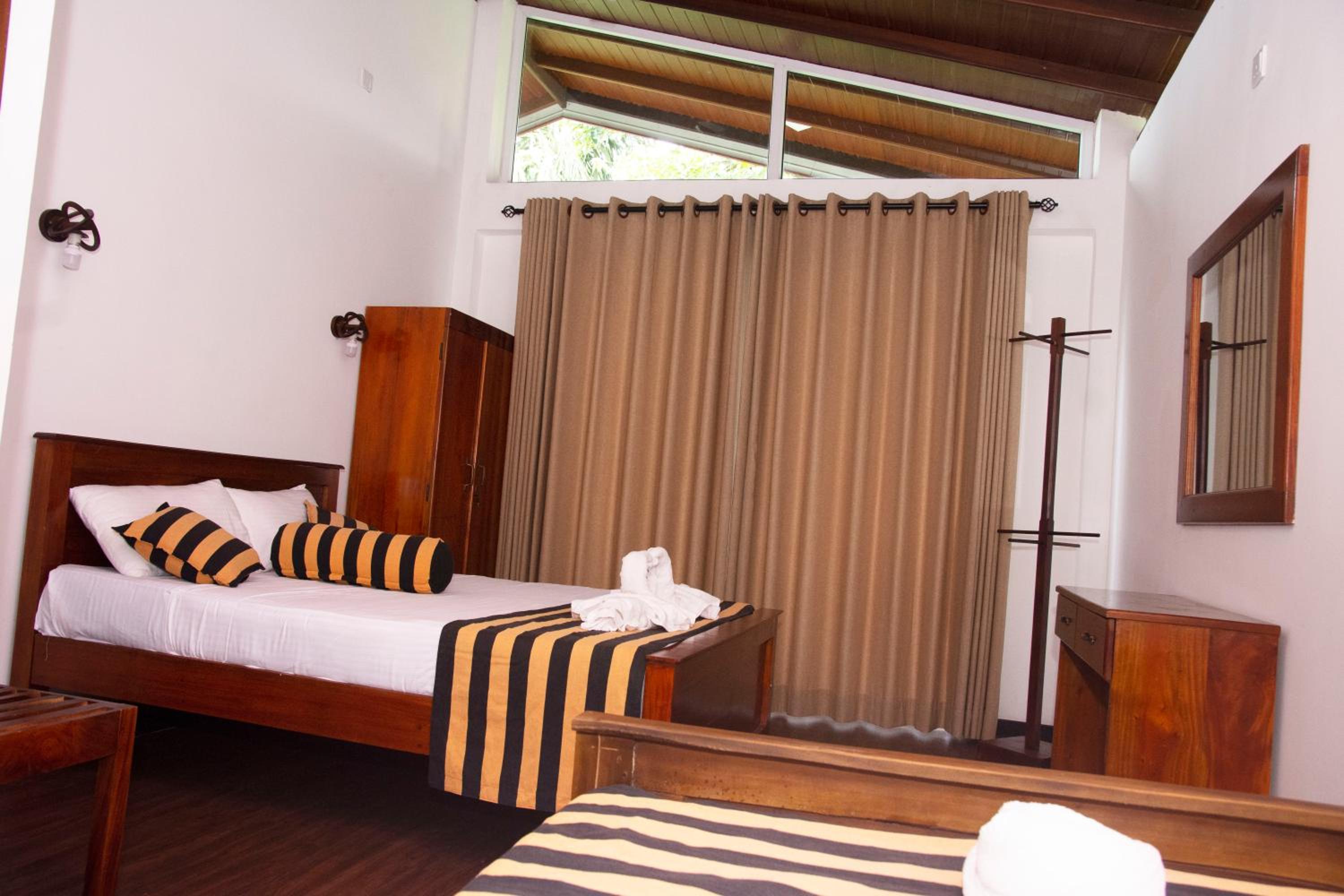 Deluxe Triple Room photo 3