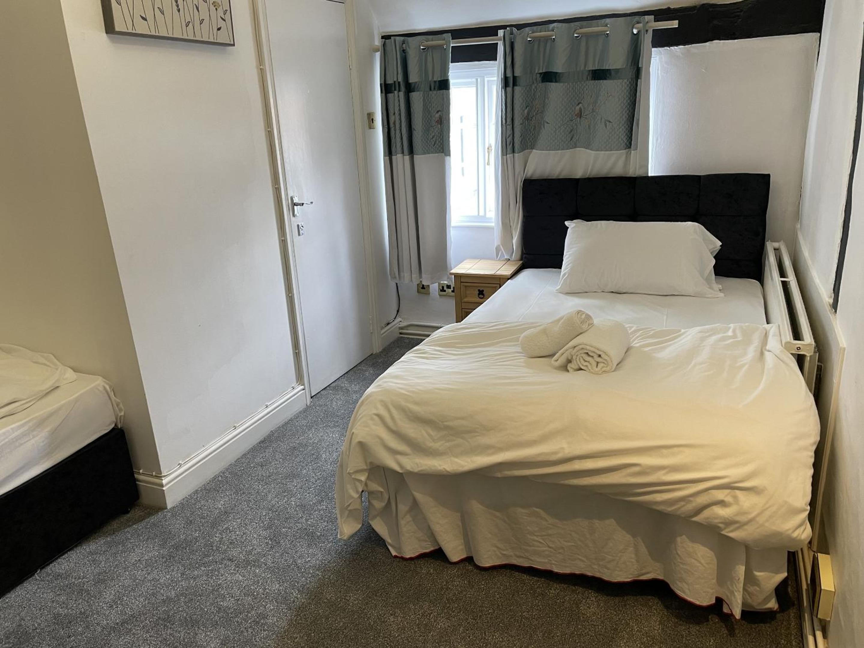Budget Twin Room