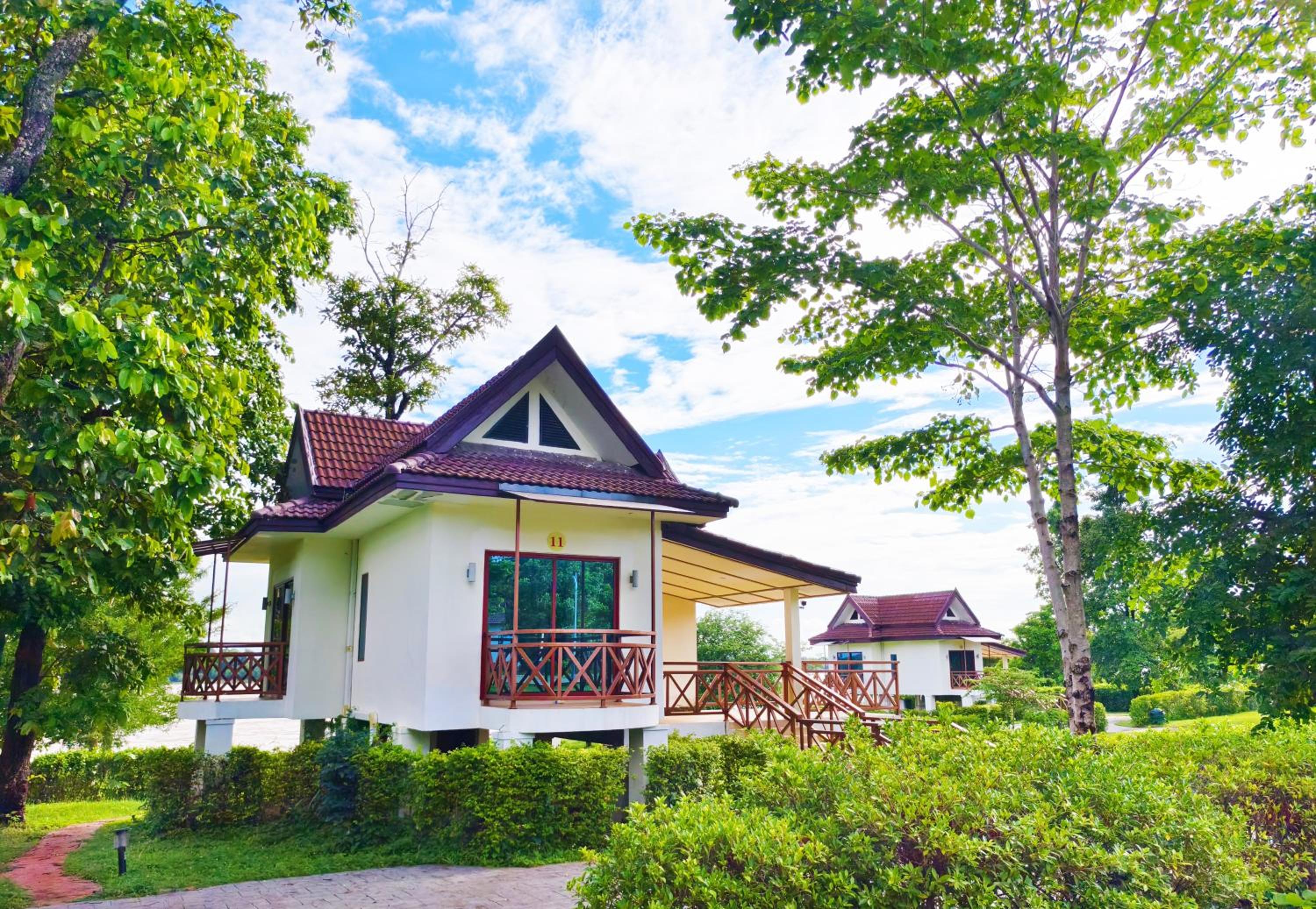 Deluxe Villa photo 2