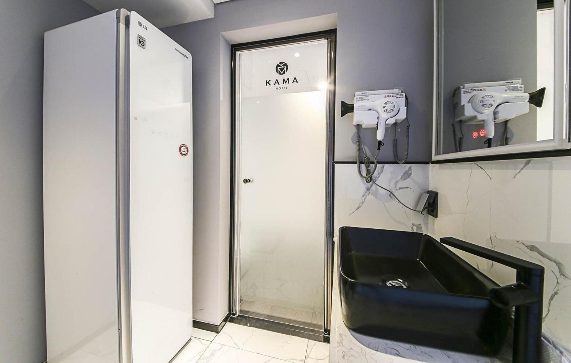 Superior Double or Twin Room - Photo 3