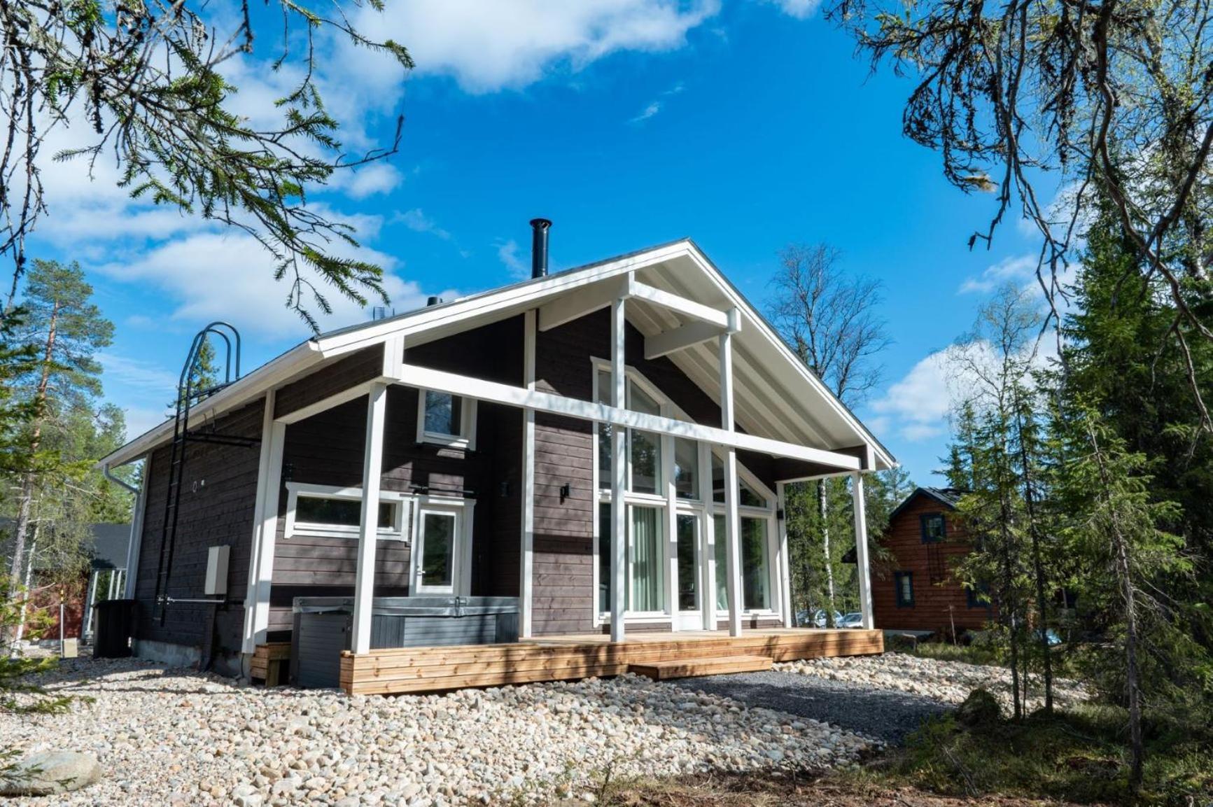 Chalet photo 1