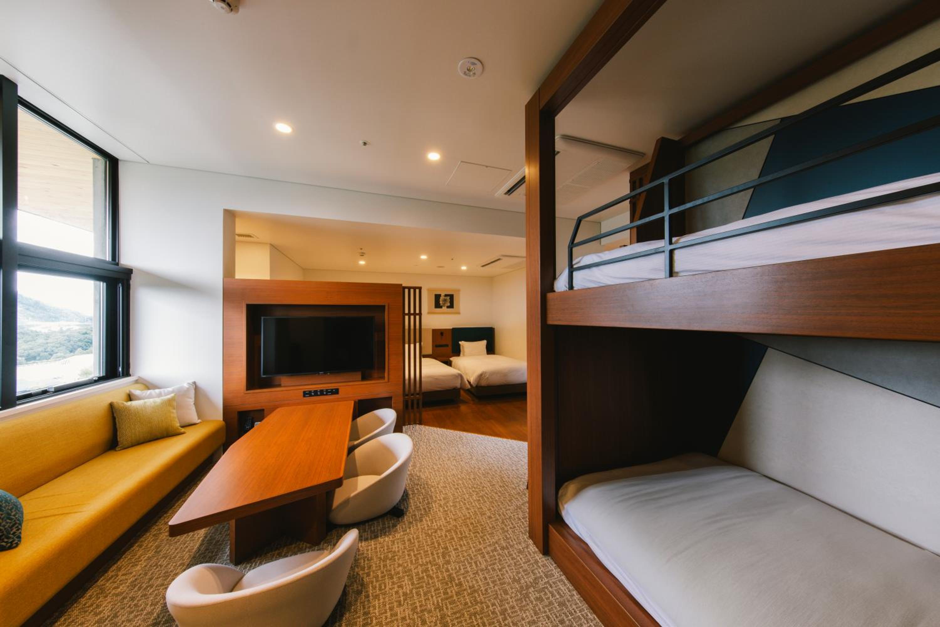 Family Suite - Photo 1