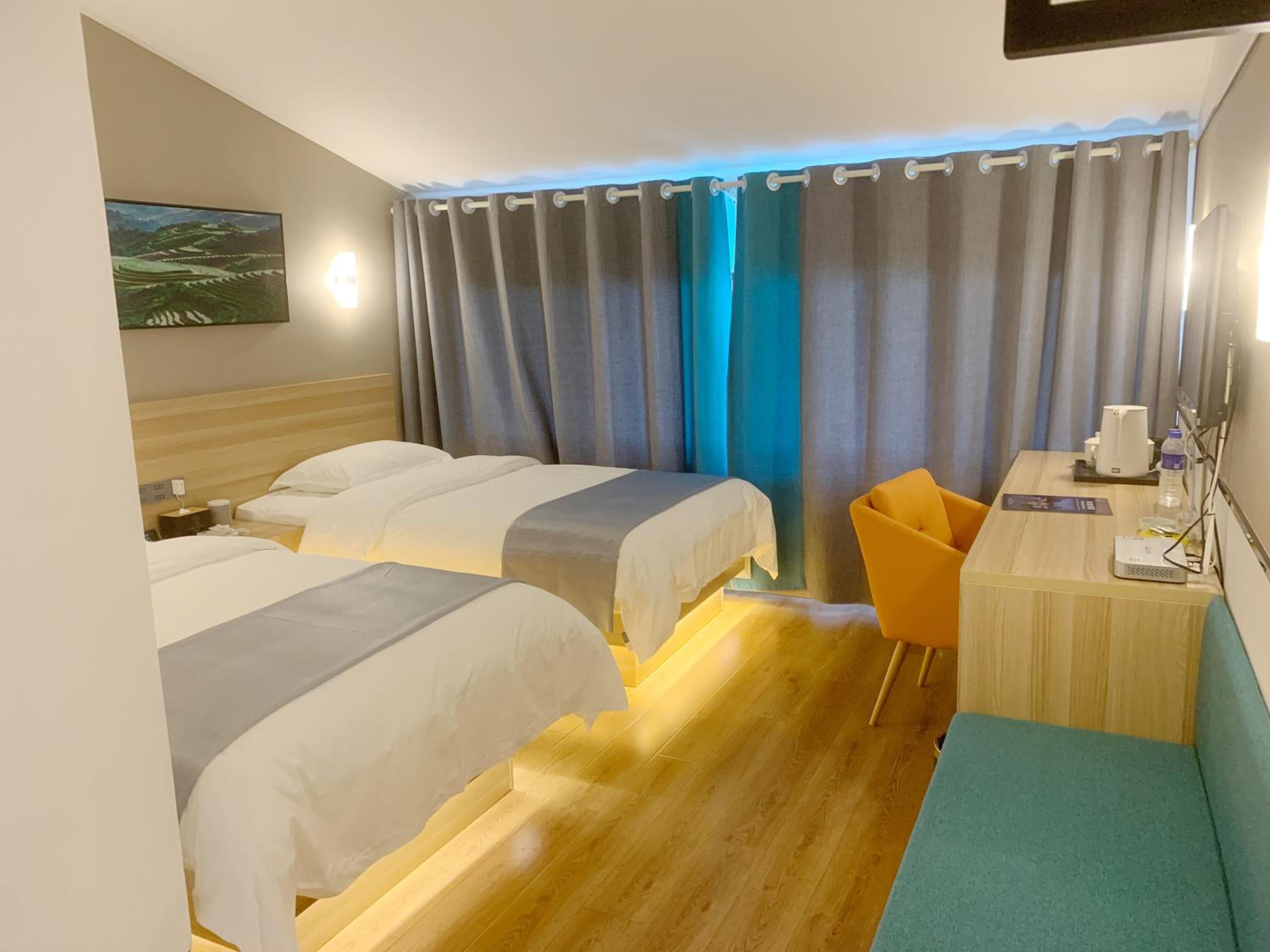 Twin Room City View