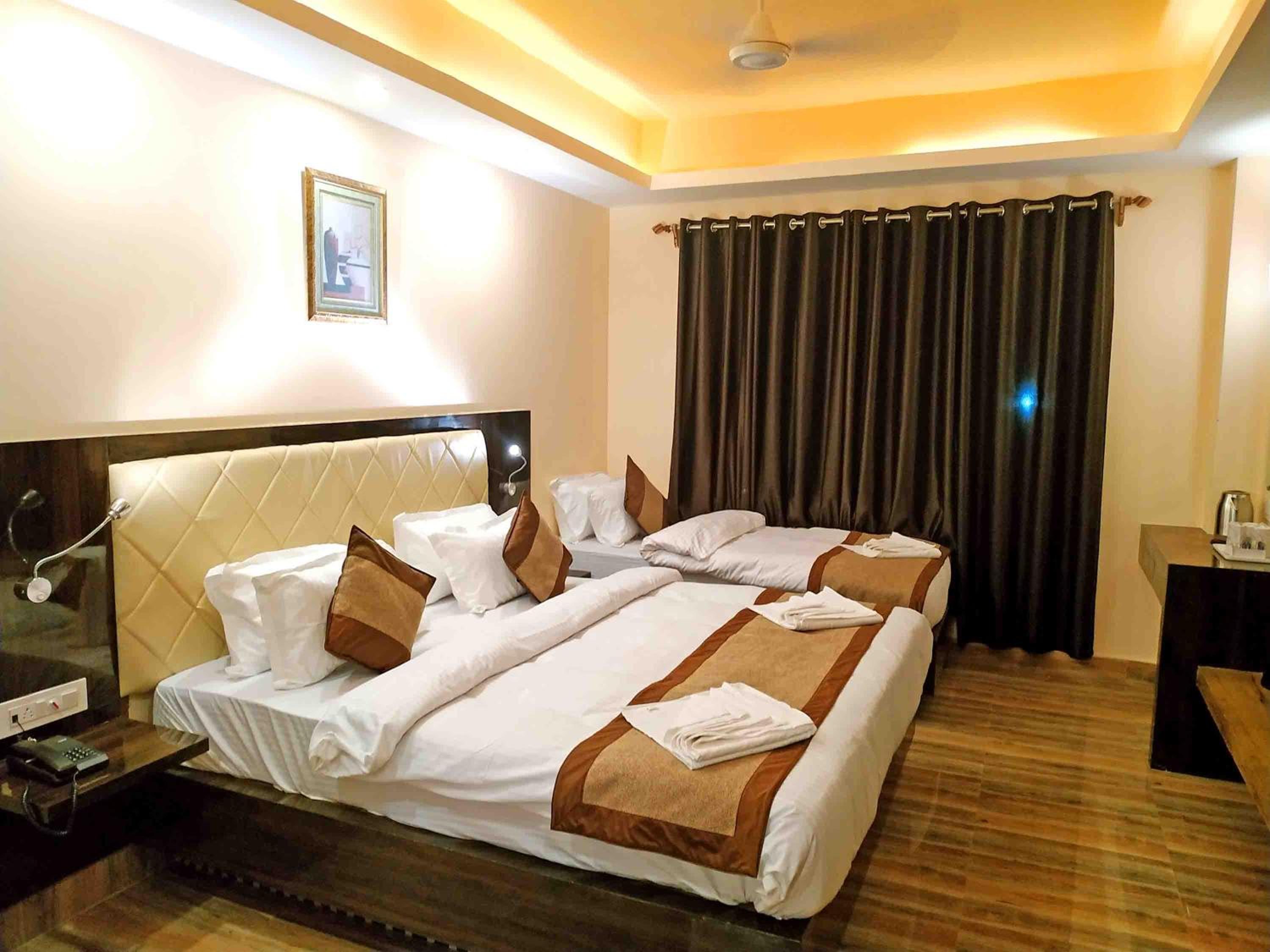 Deluxe Triple Room photo 2