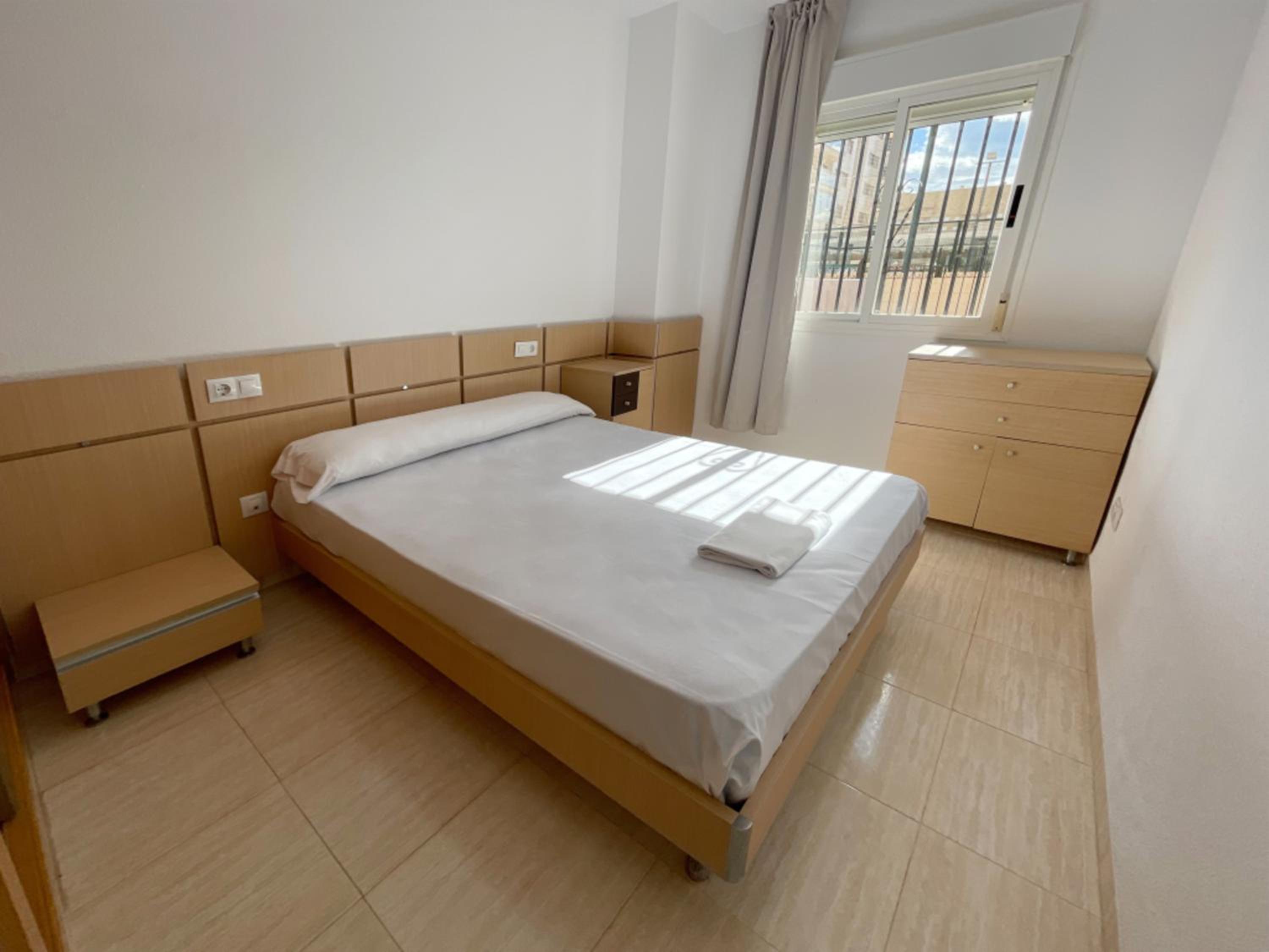 Standard Two-Bedroom Apartment (6 Adults) photo 2