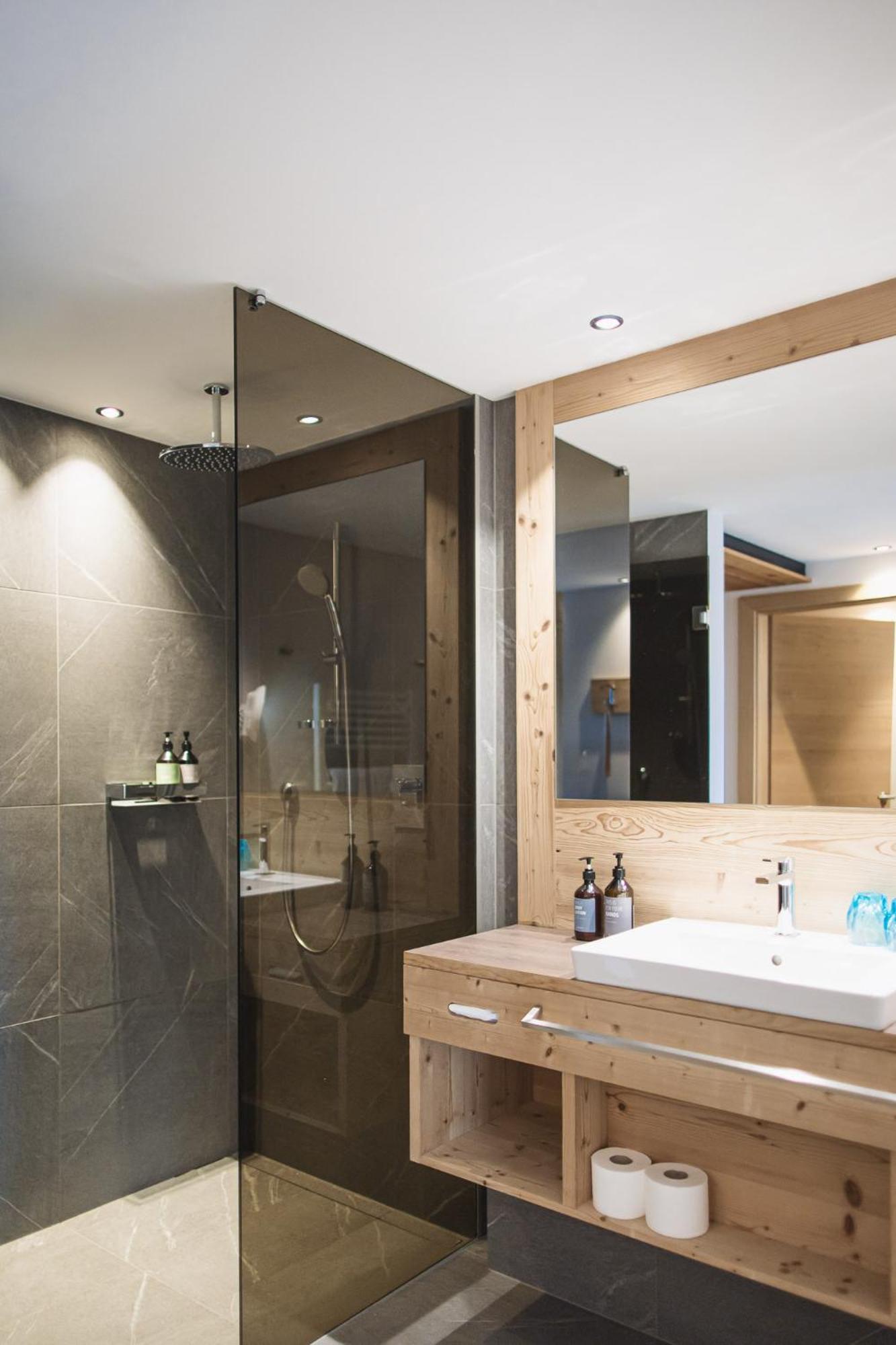 Superior Junior Suite - Photo 6
