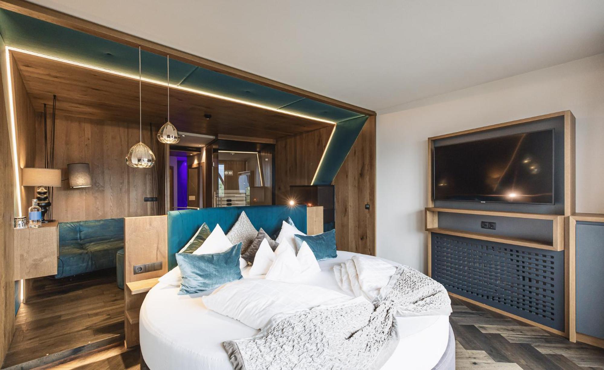 Deluxe Suite - Photo 1