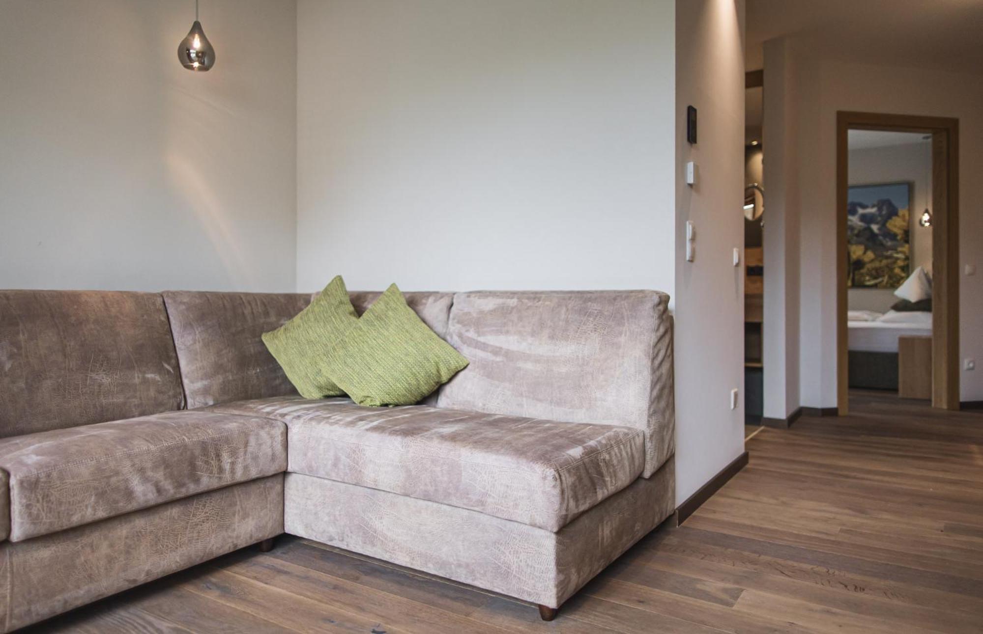 Superior Suite - Photo 2