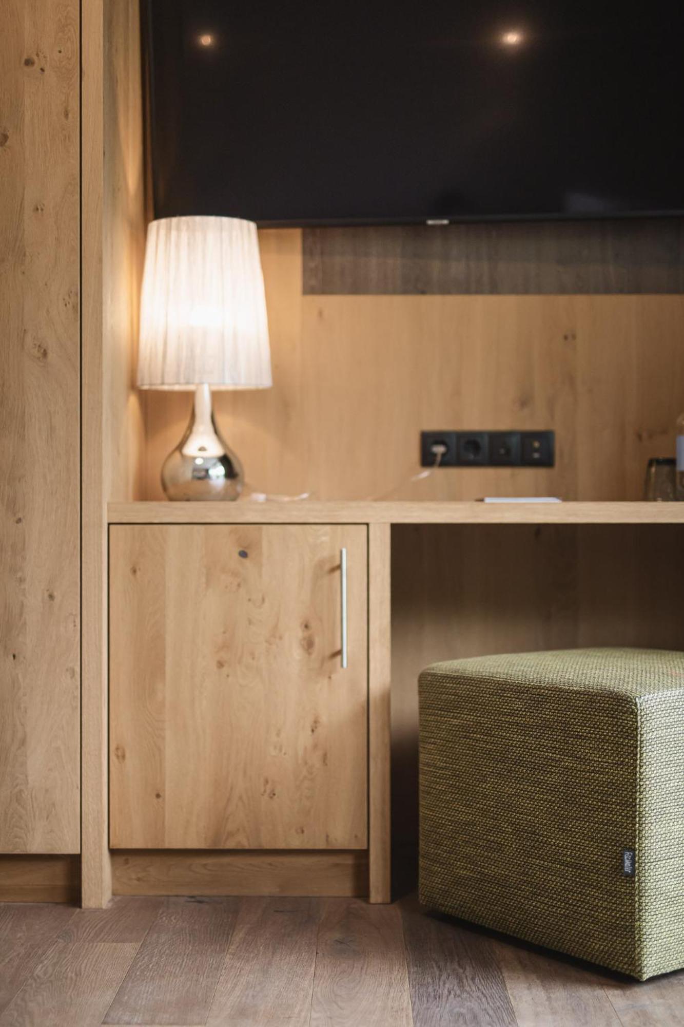 Superior Suite - Photo 5