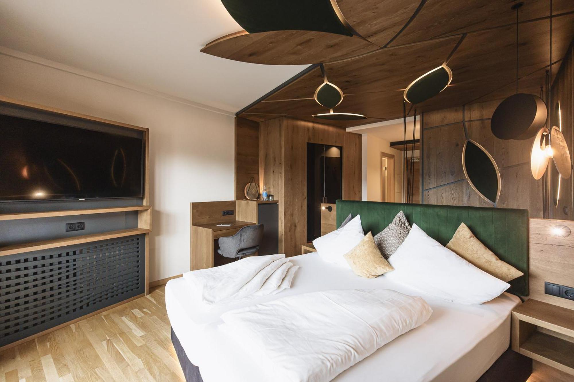 Junior Suite with View