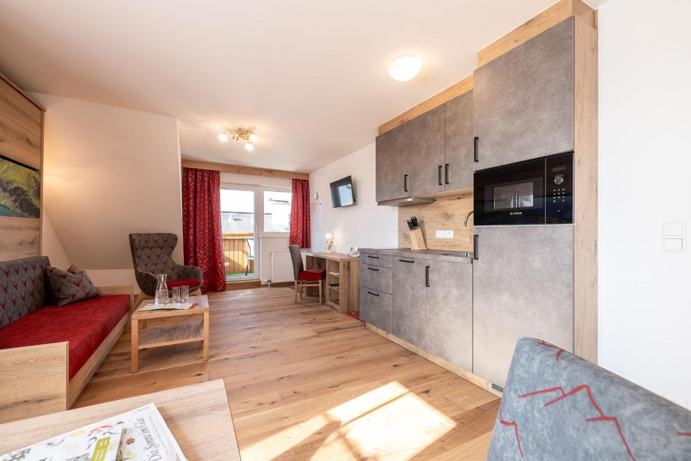 Family Room with Balcony photo 1