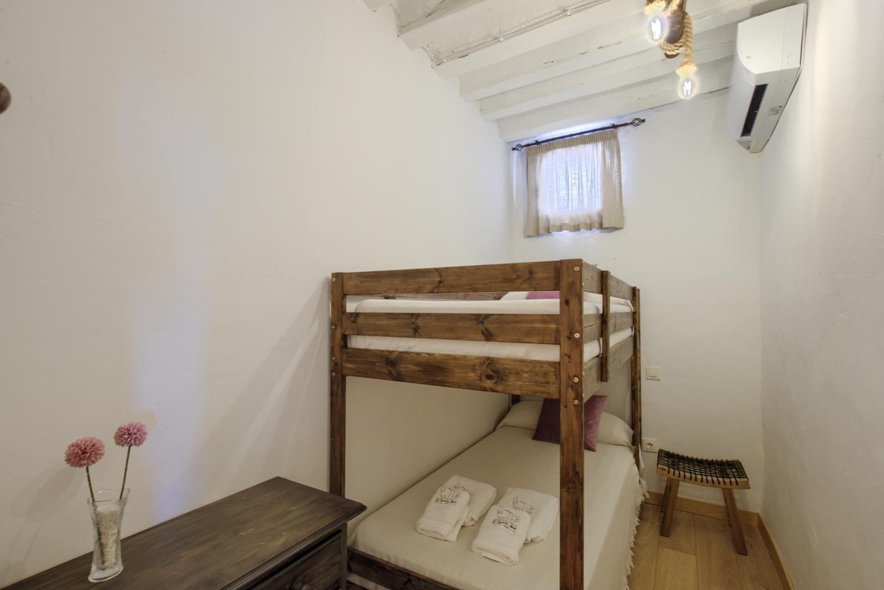 Casa de Seis Habitaciones