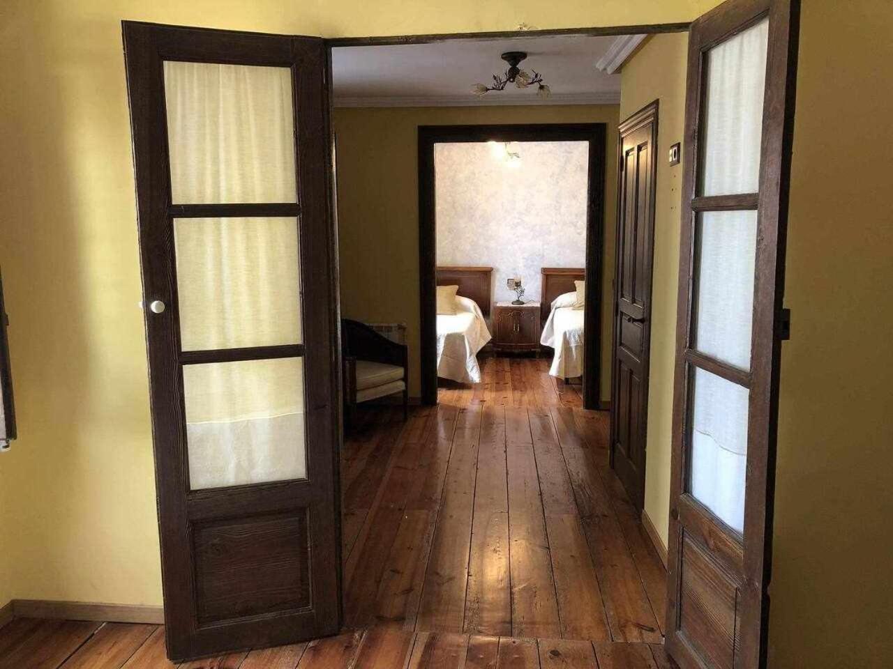Family Room - Photo 27