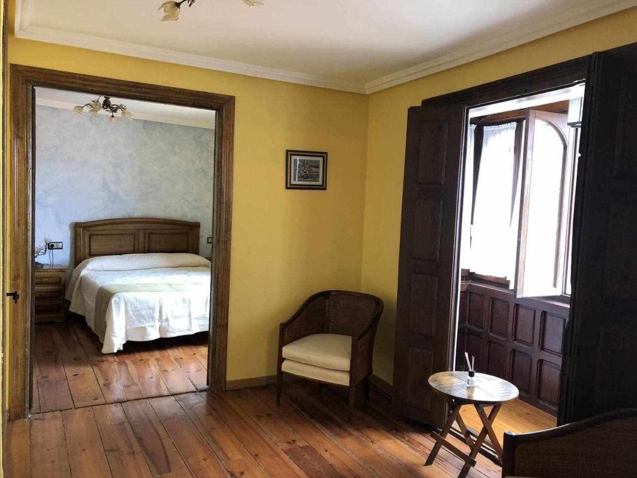 Family Room - Photo 8