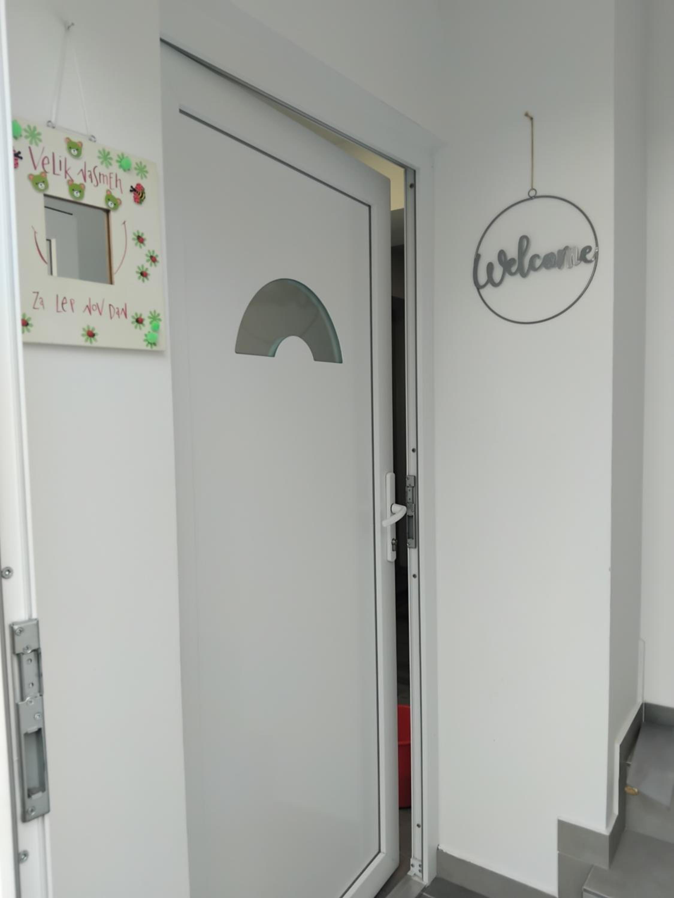 One-Bedroom Apartment - Photo 12