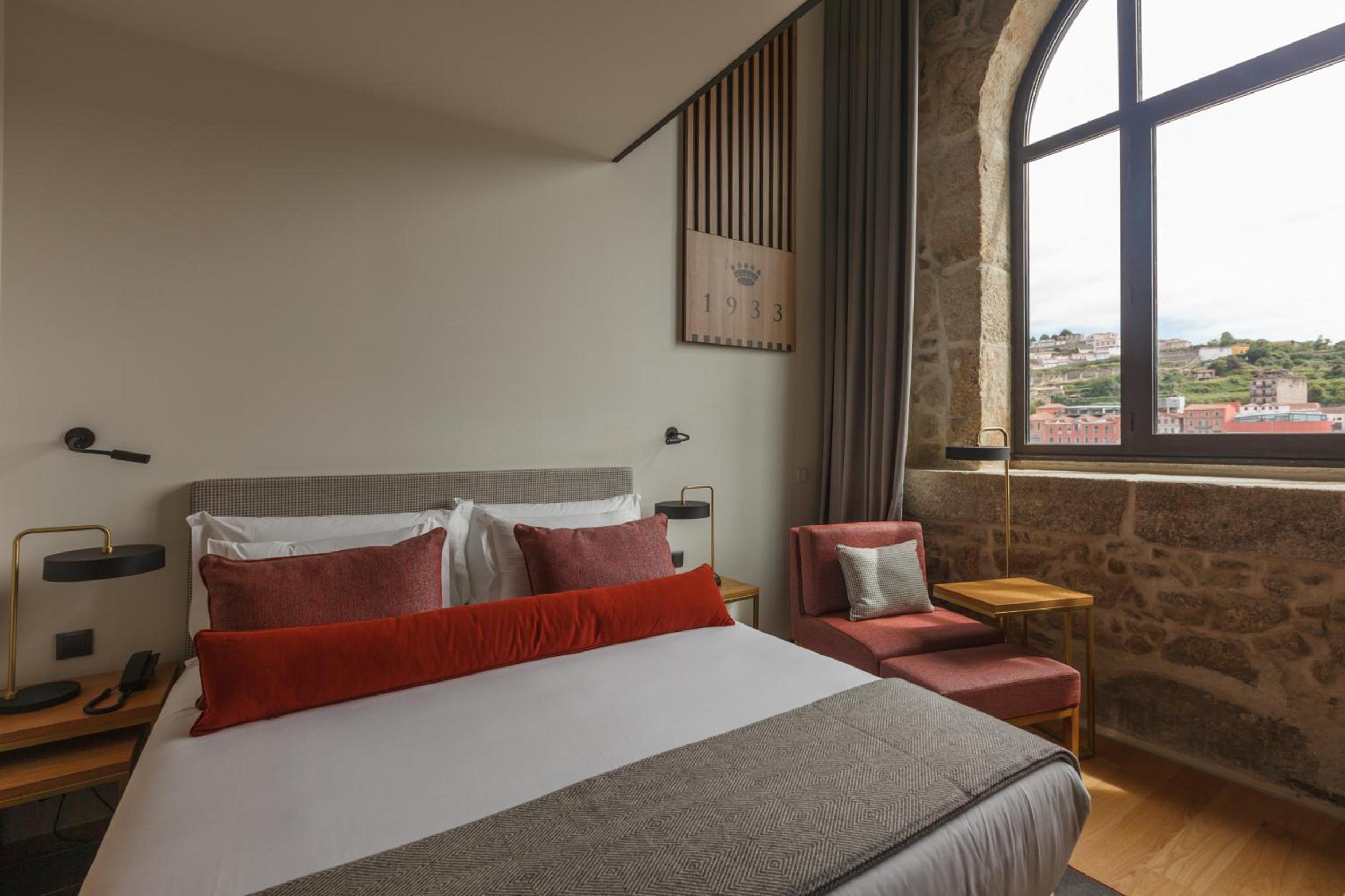 Suite with River View
