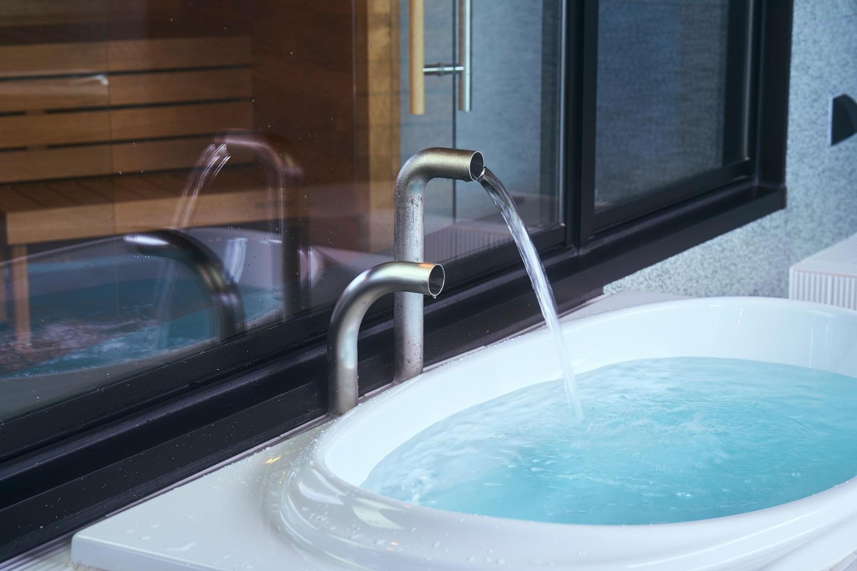 Suite C  Lake View (Not Mt.Fuji View) - Photo 6