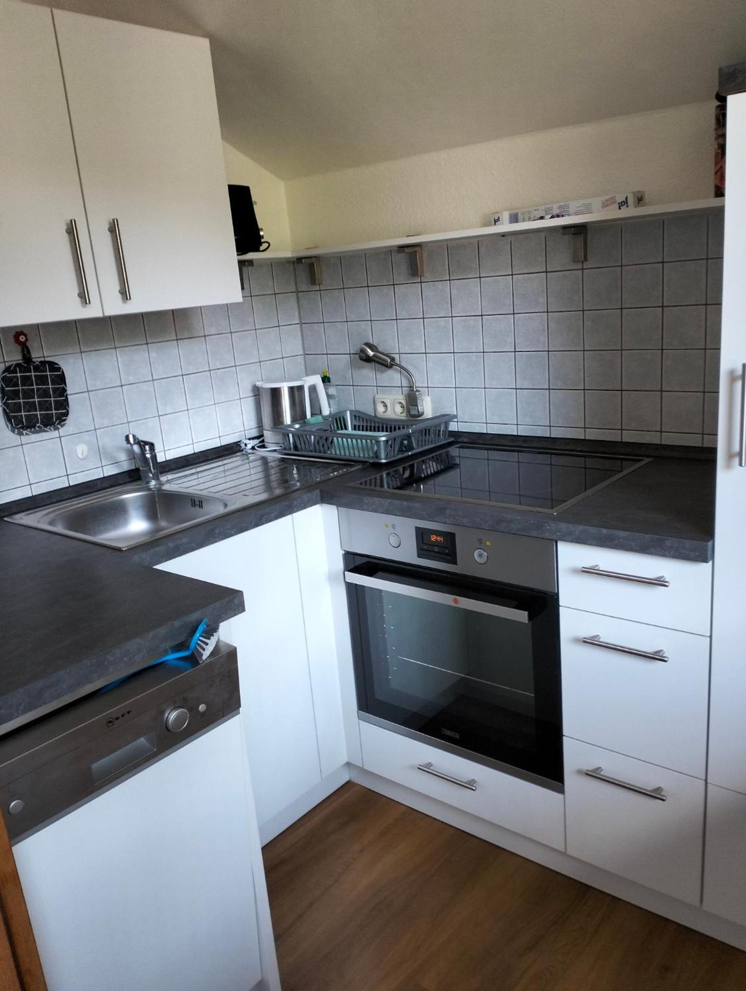 Apartment photo 2