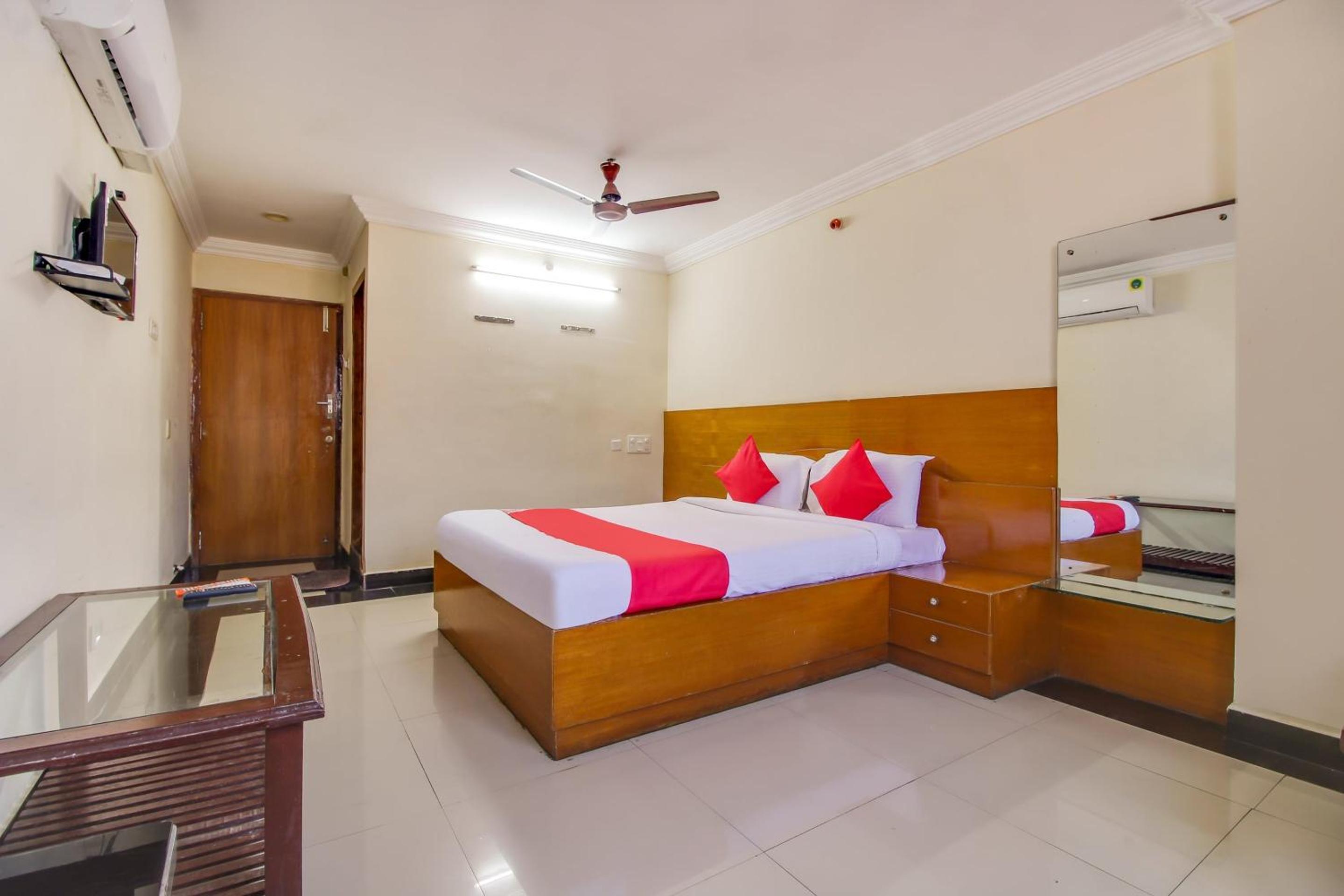 Deluxe Triple Room - Photo 2
