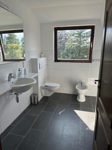 Two-Bedroom Apartment with Terrace photo 2