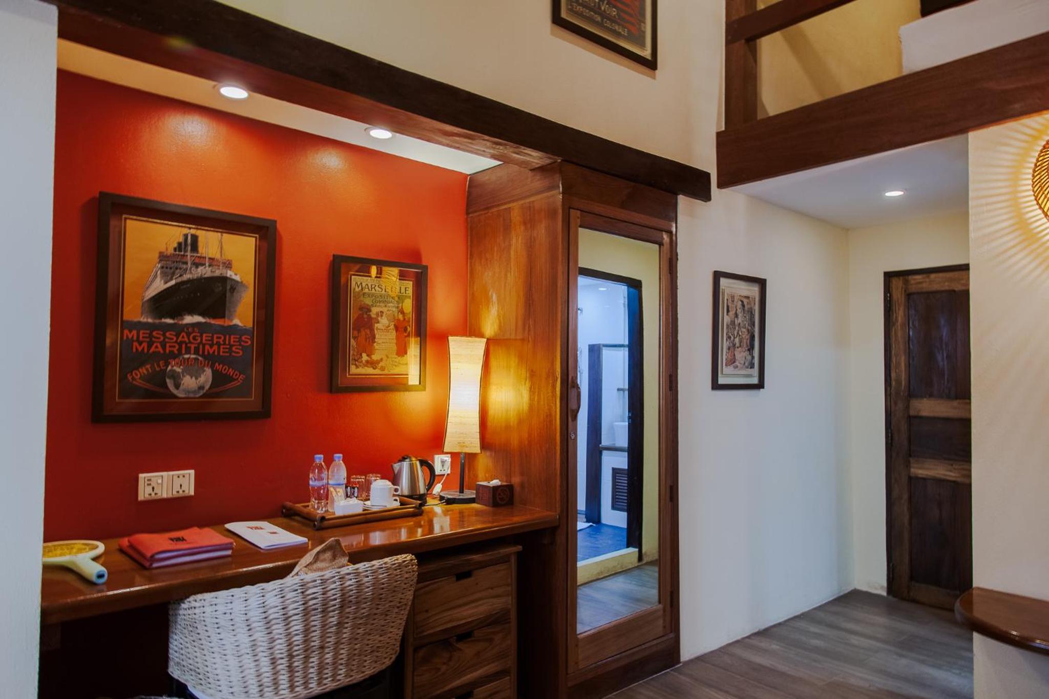 Superior King Room - Photo 4
