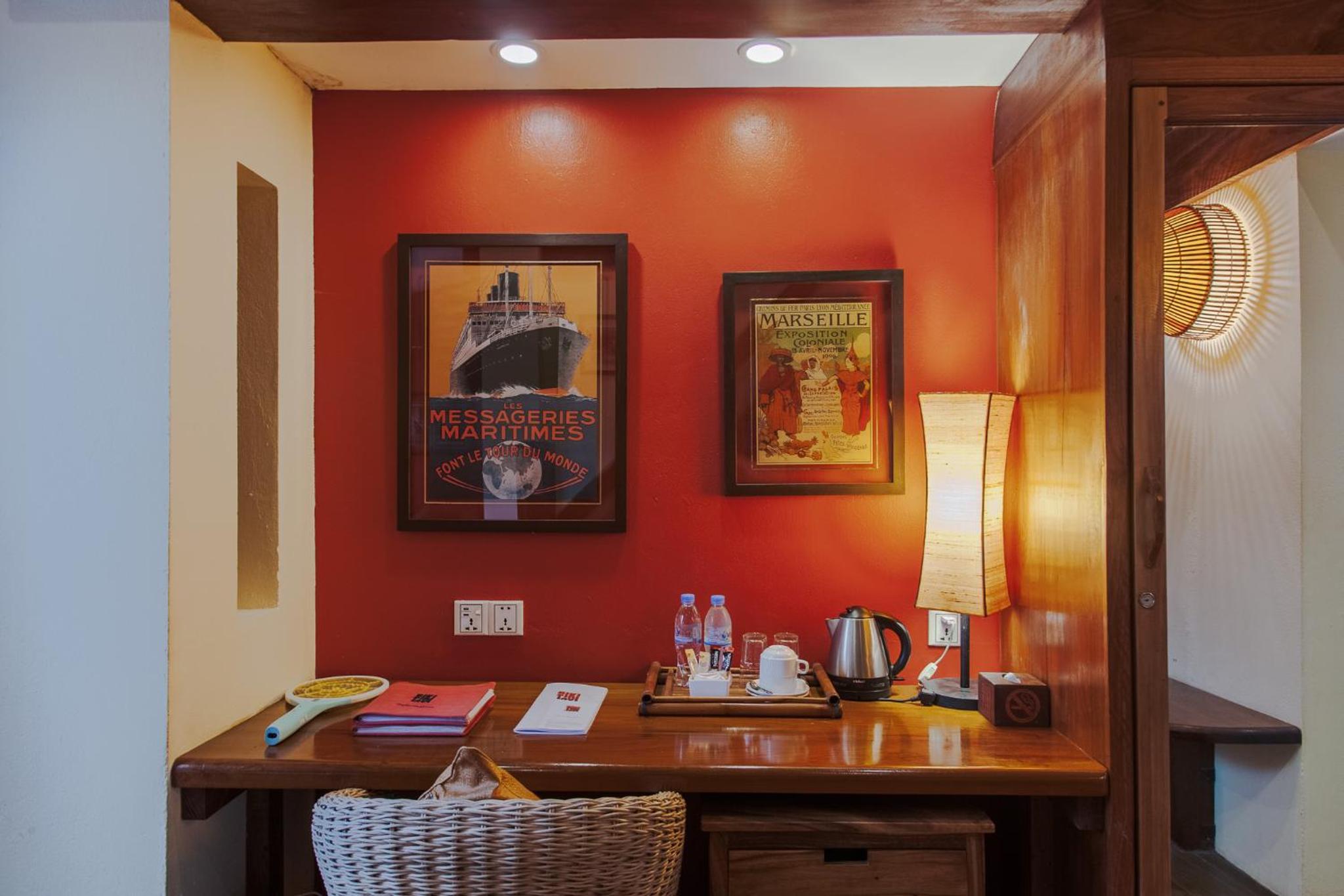 Superior King Room - Photo 7