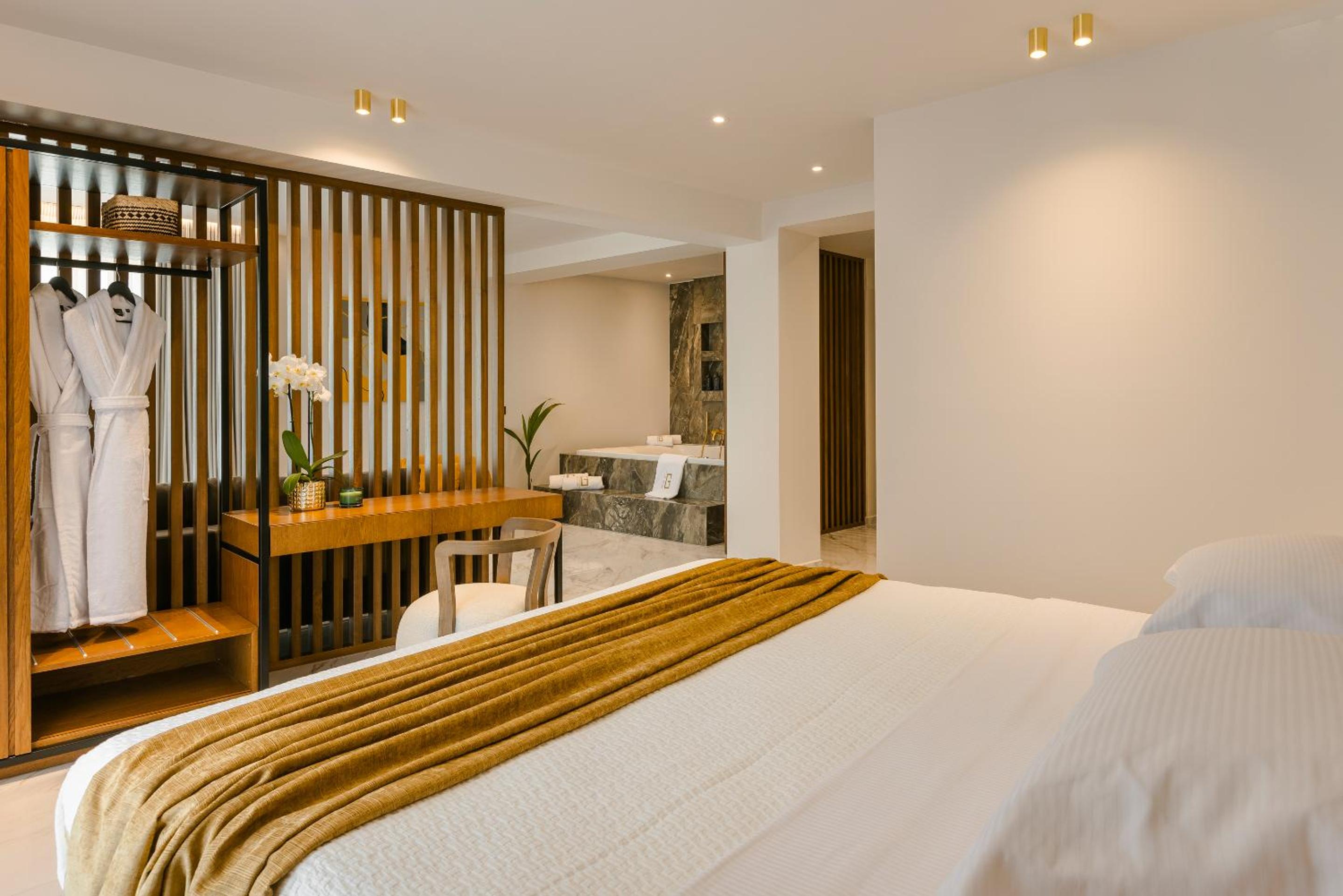 King Suite with Balcony