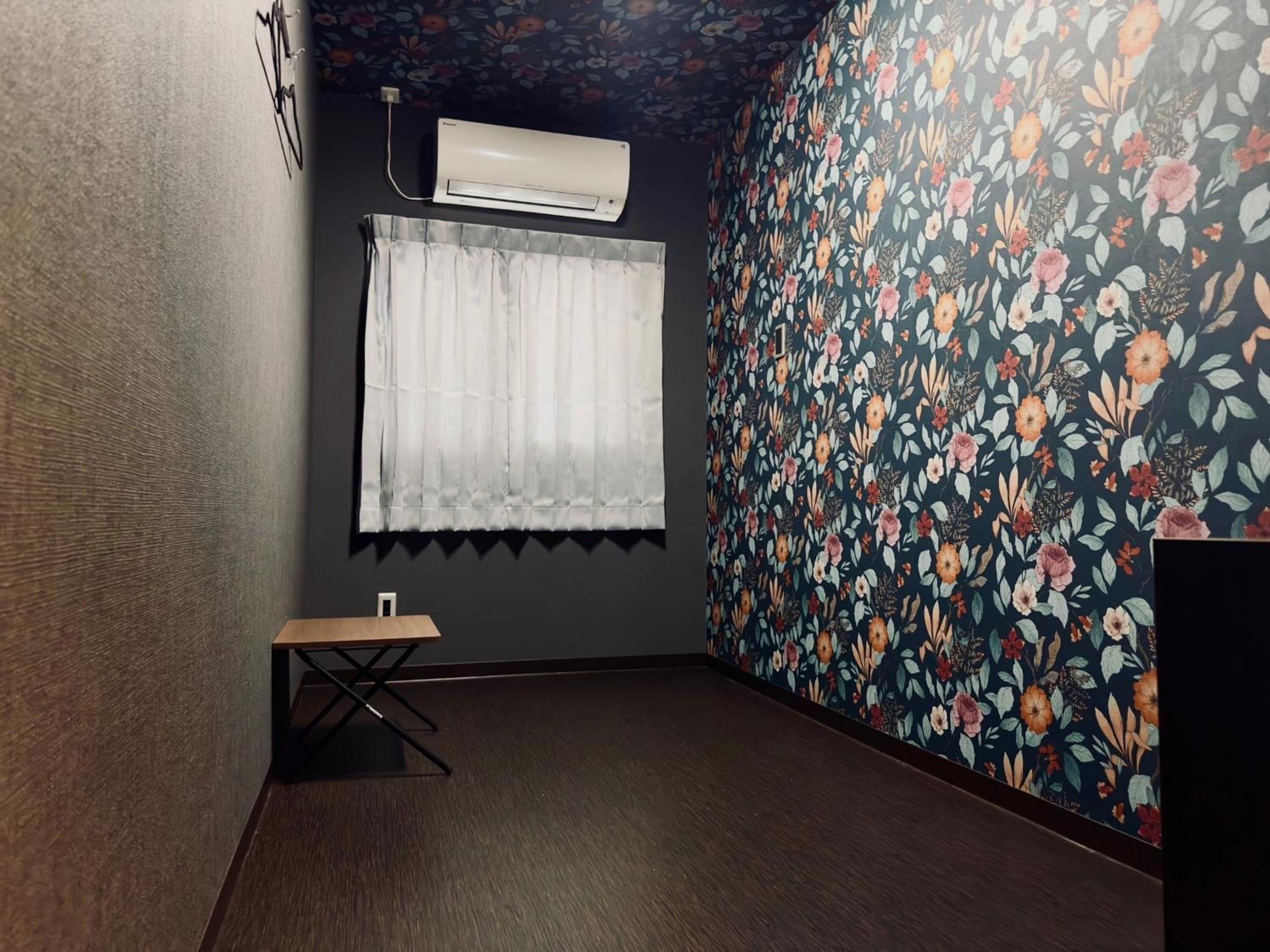Economy Japanese-Style Single Room with Shared Bathroom - Non-Smoking