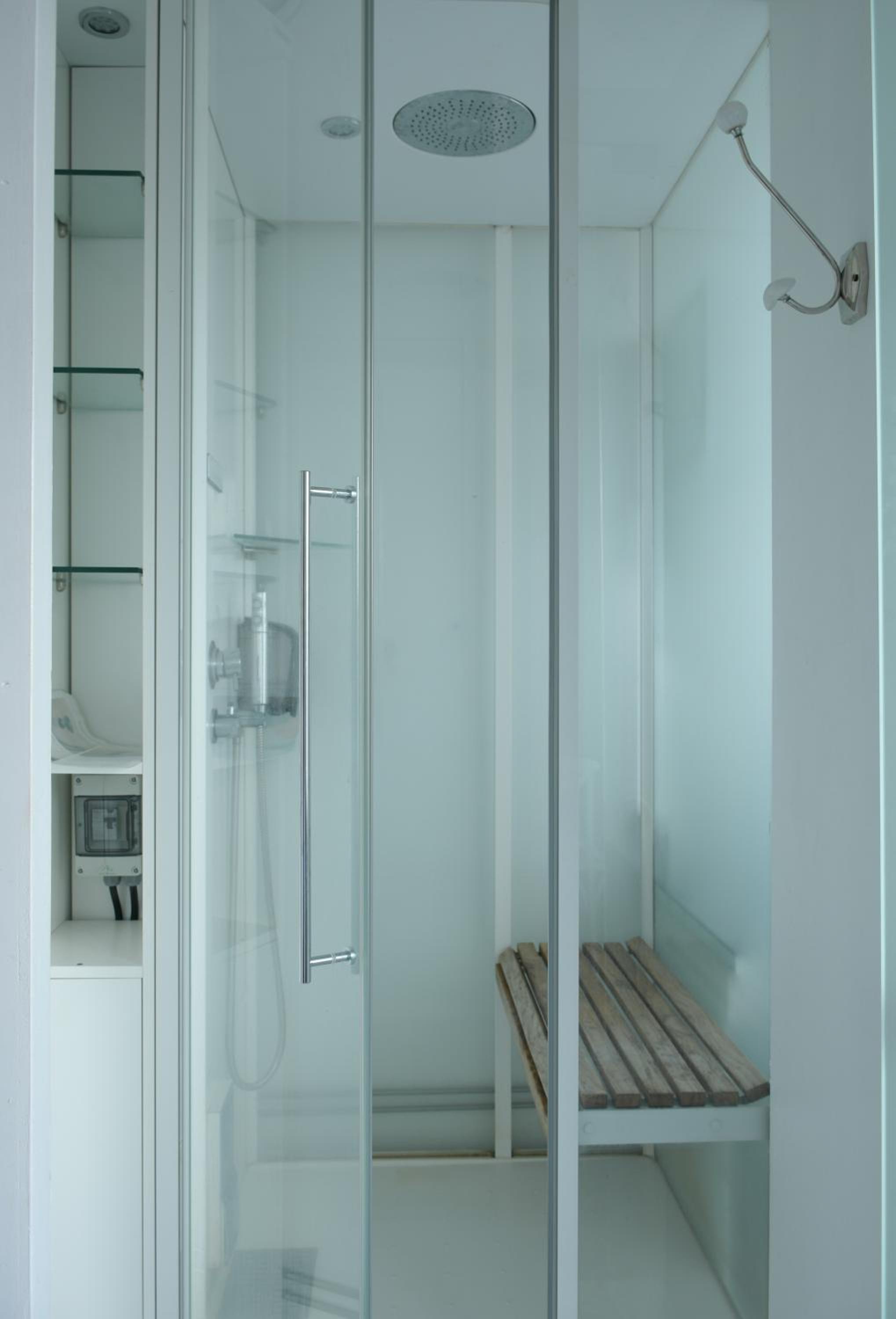 One-Bedroom Apartment - Non-Smoking photo 3