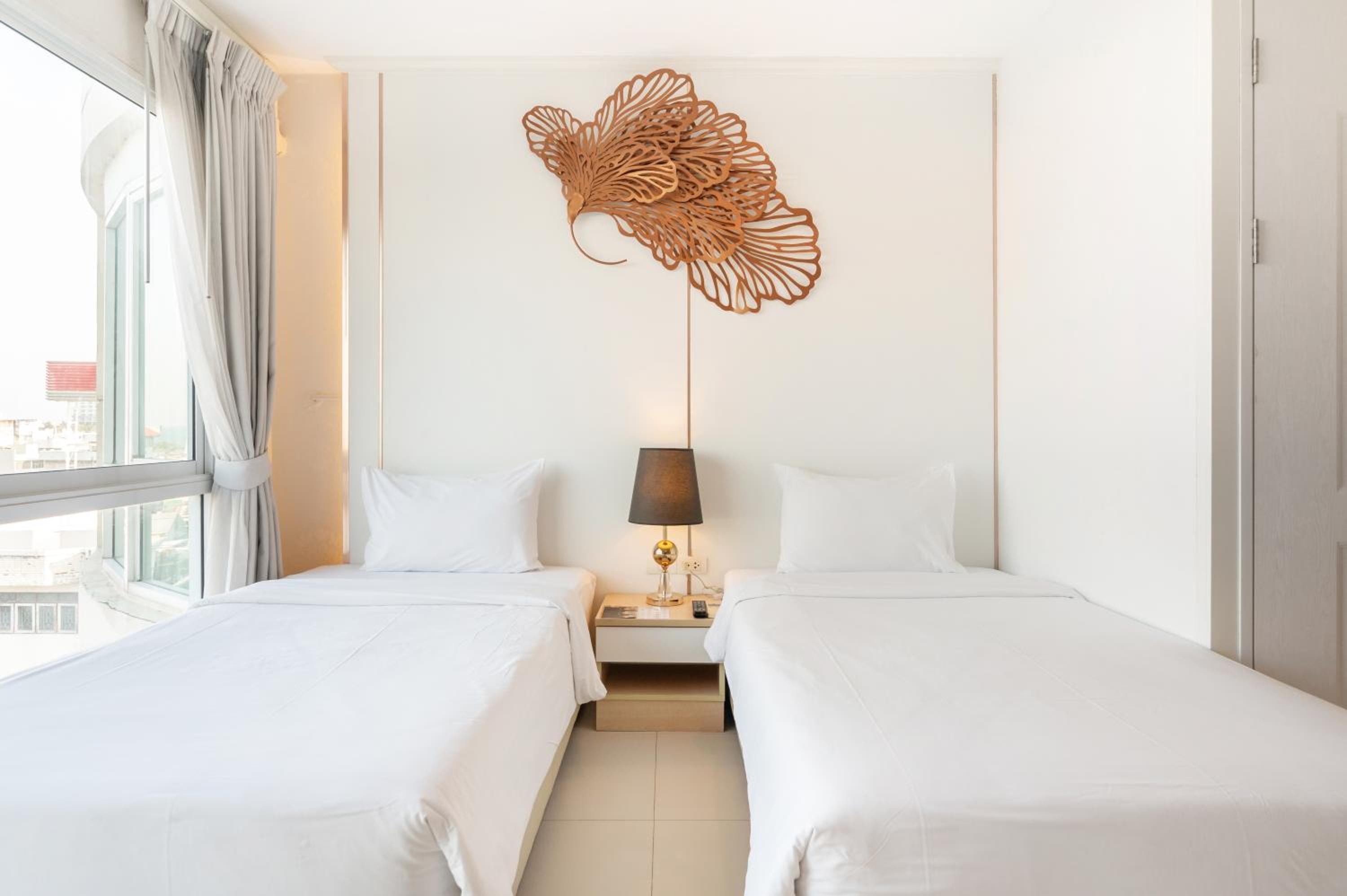 Standard Twin Room with Sofa photo 1