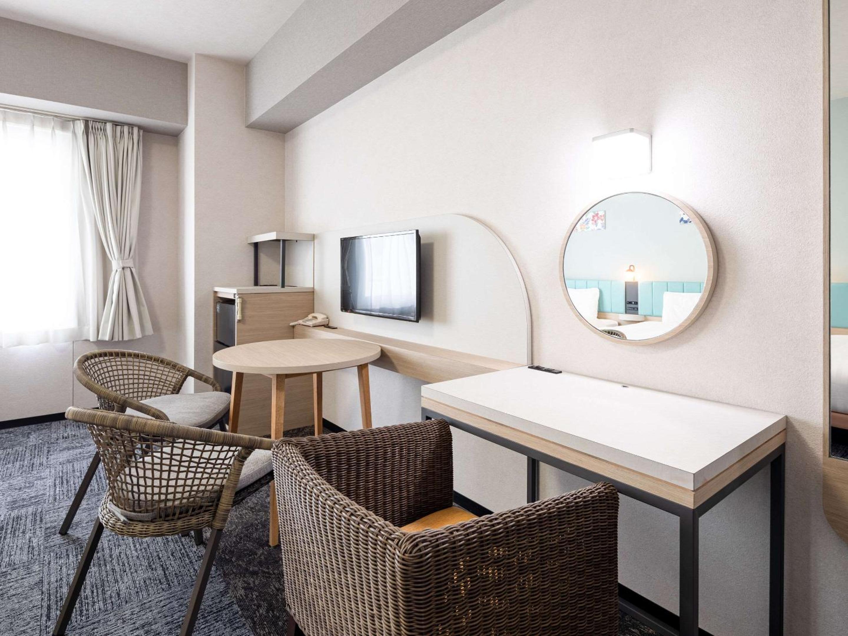 Triple Room - Non-Smoking - Photo 6