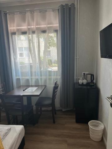 Two-Bedroom Suite photo 1