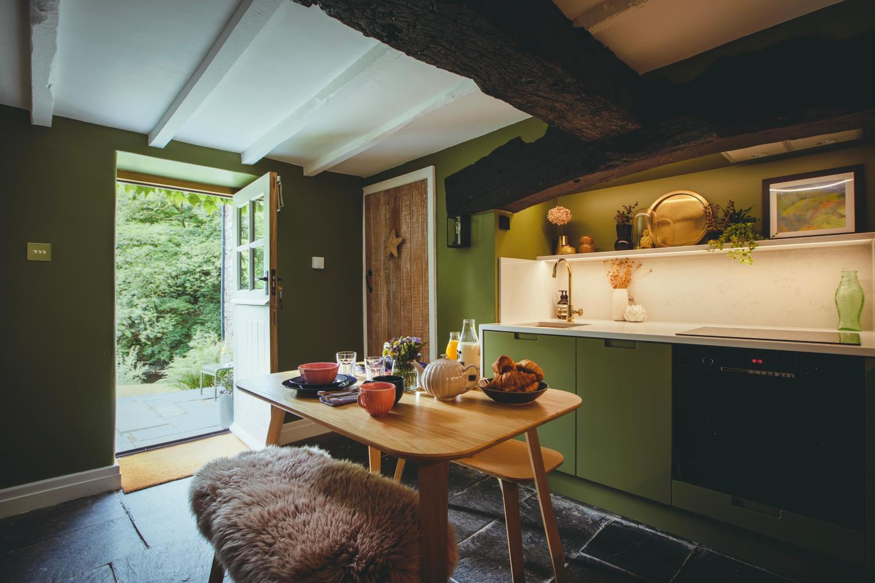 One-Bedroom House photo 3