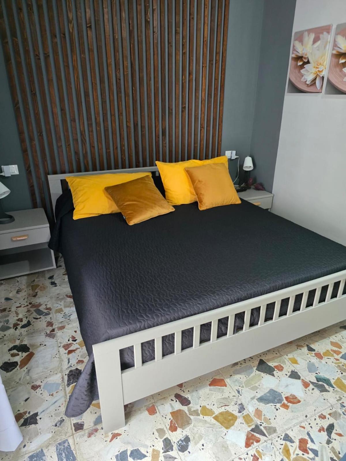 Deluxe Double Room with Extra Bed photo 1