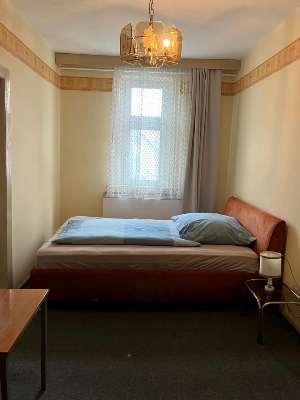 Small Twin Room photo 1
