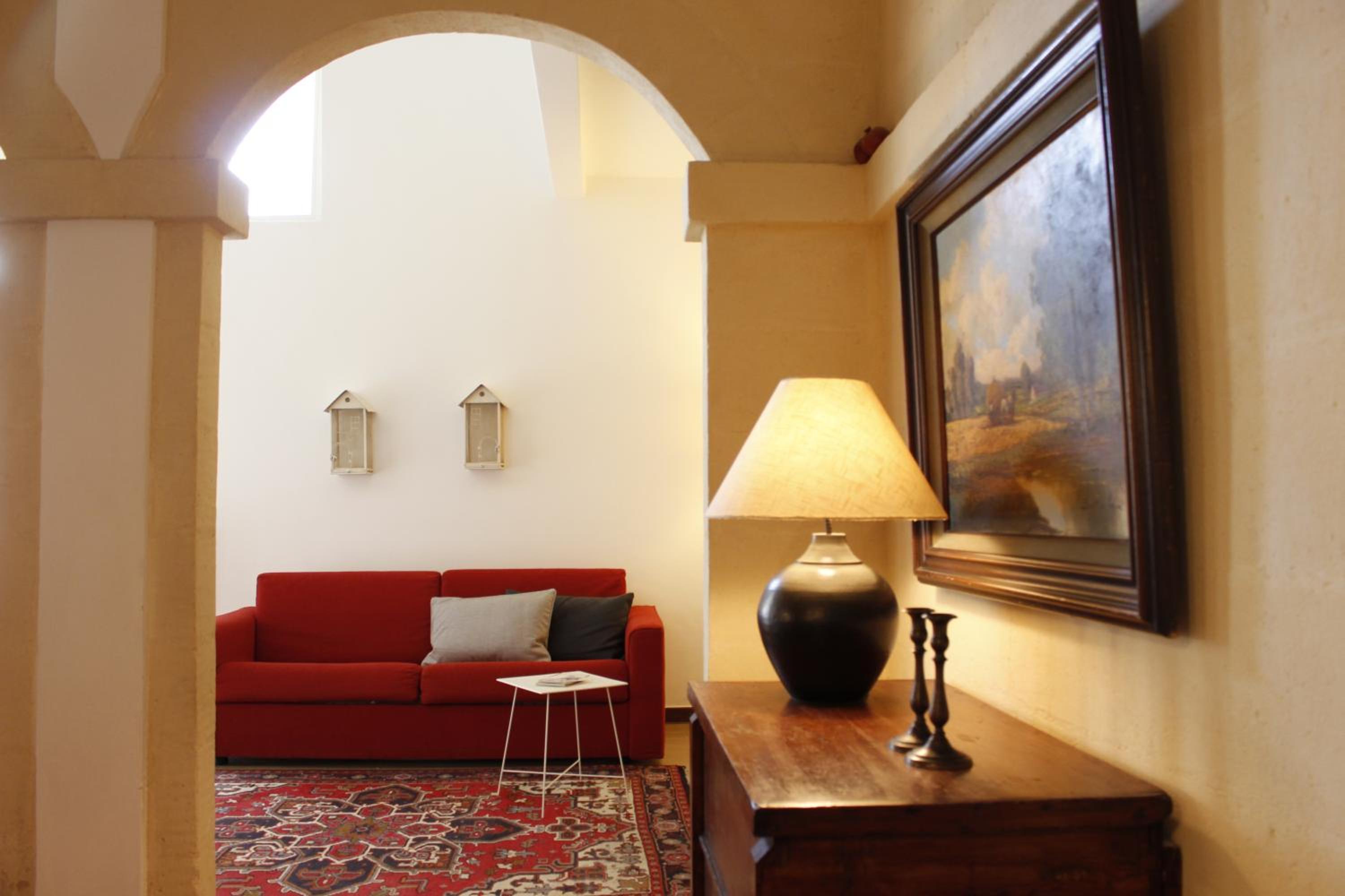 One-Bedroom Apartment - Split Level