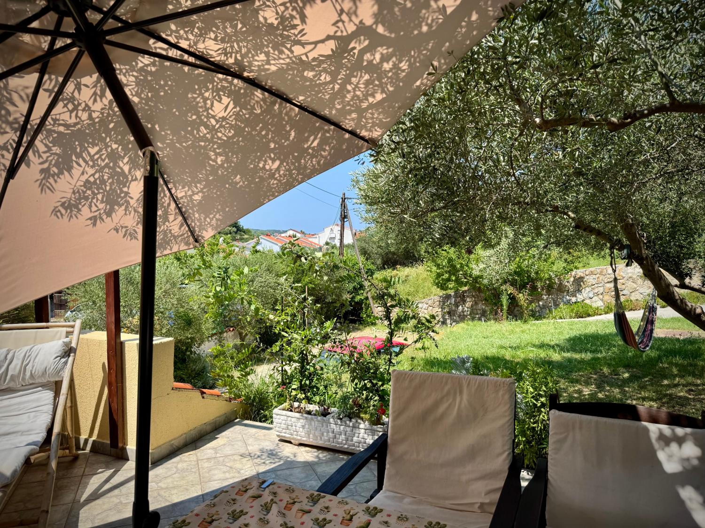 Apartment with Garden View photo 2