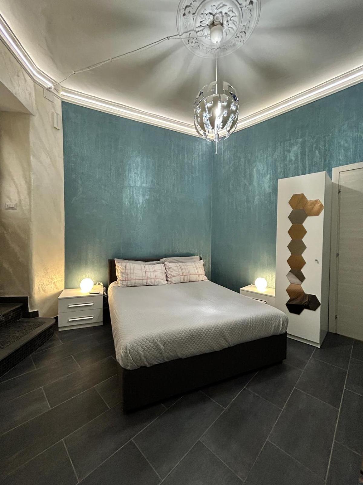 Double or Twin Room with Bathroom