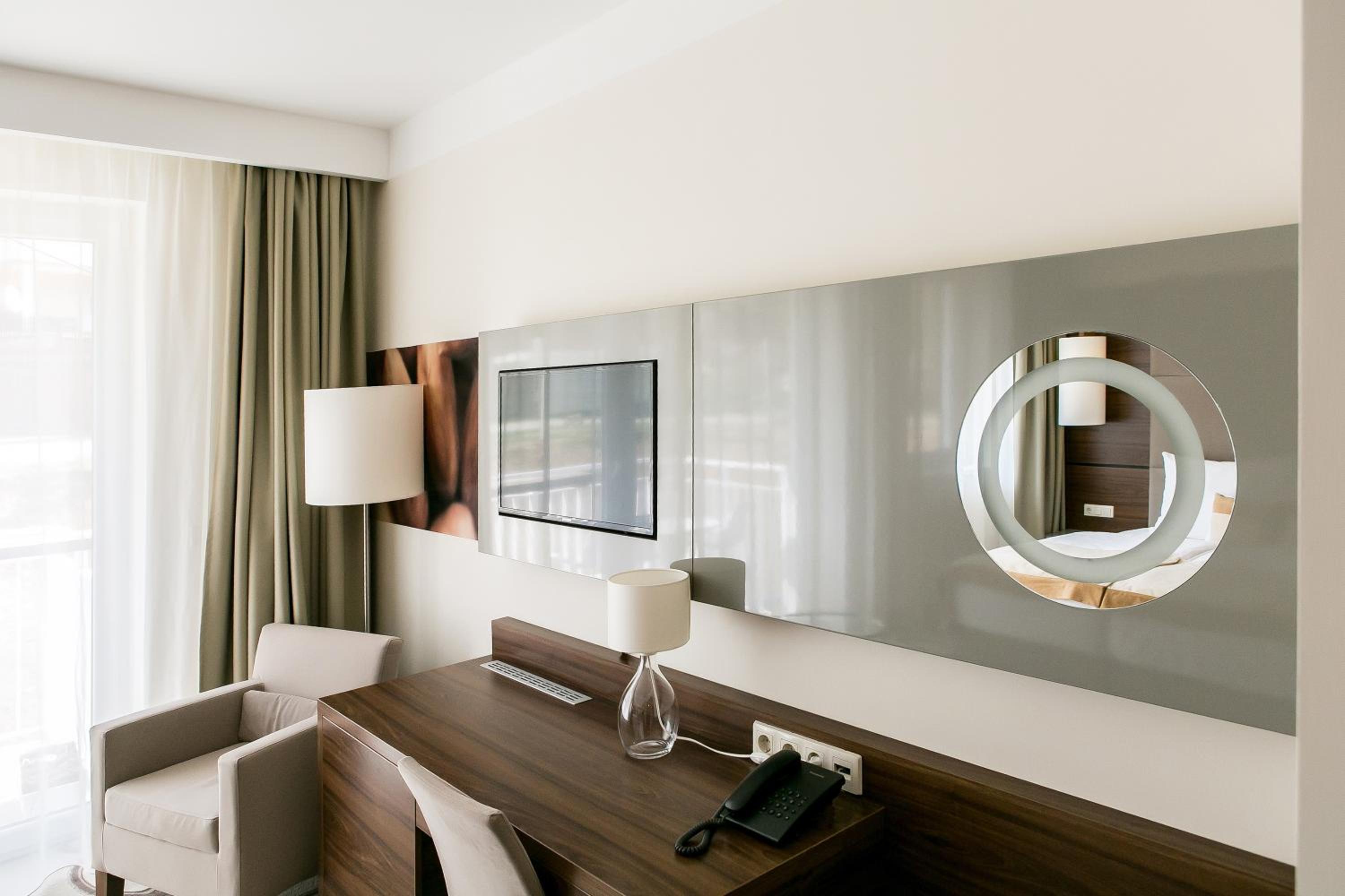 Standard Double or Twin Room with Balcony - Air Room - Photo 2