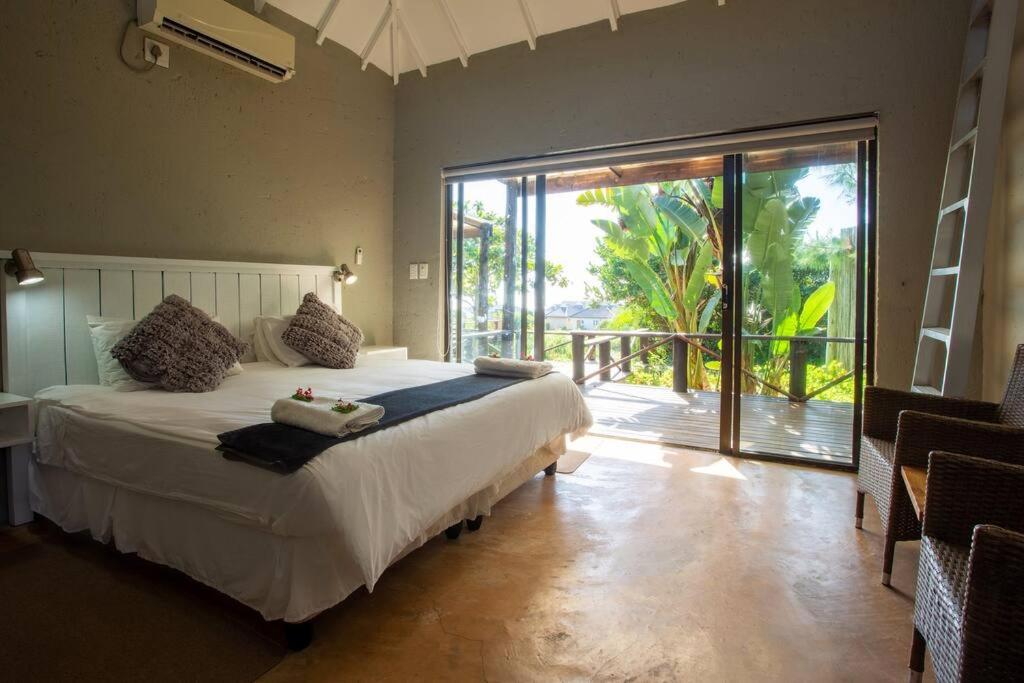 Four-Bedroom Vacation Home photo 3