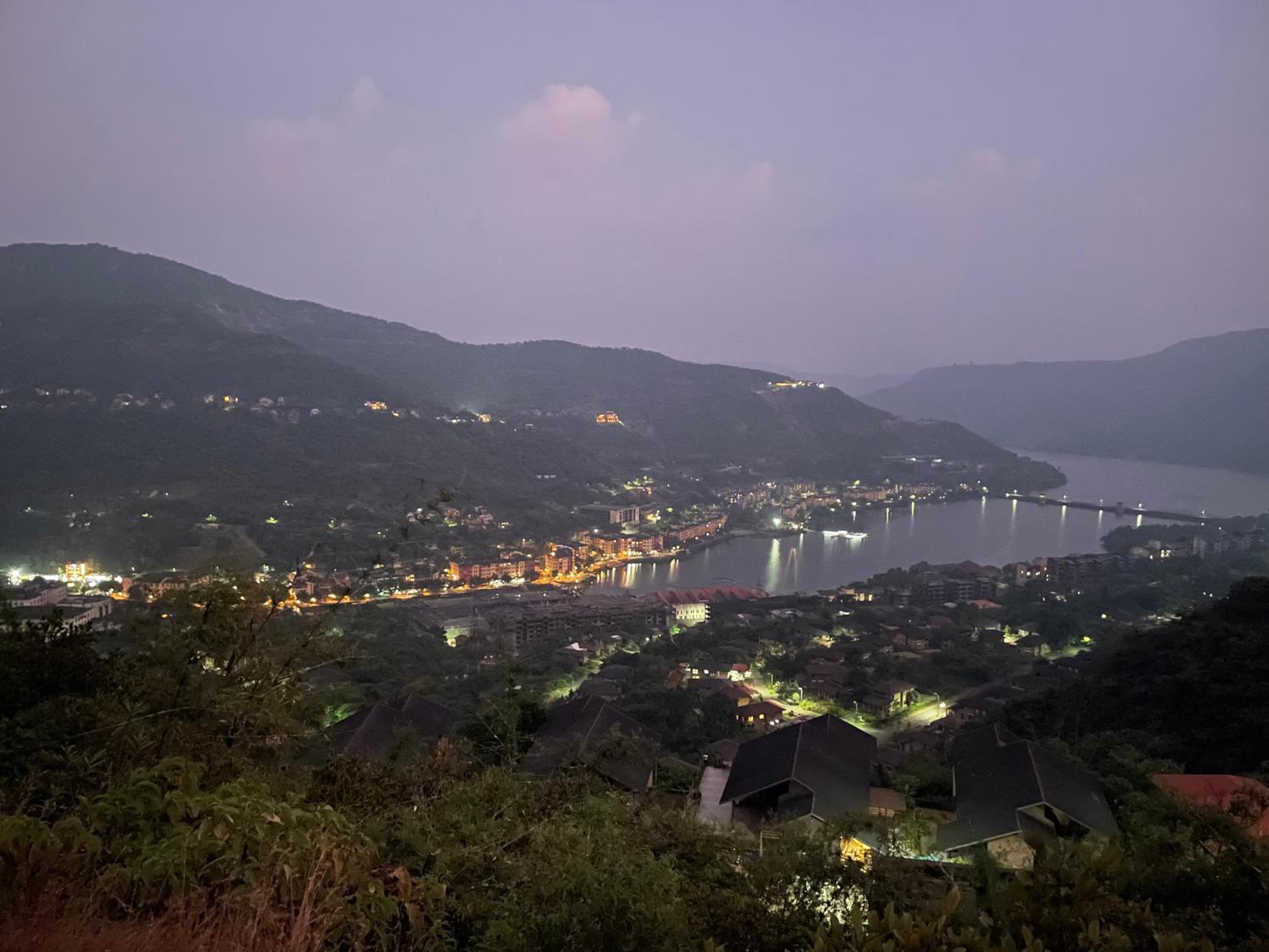 Three-Bedroom Villa photo 3