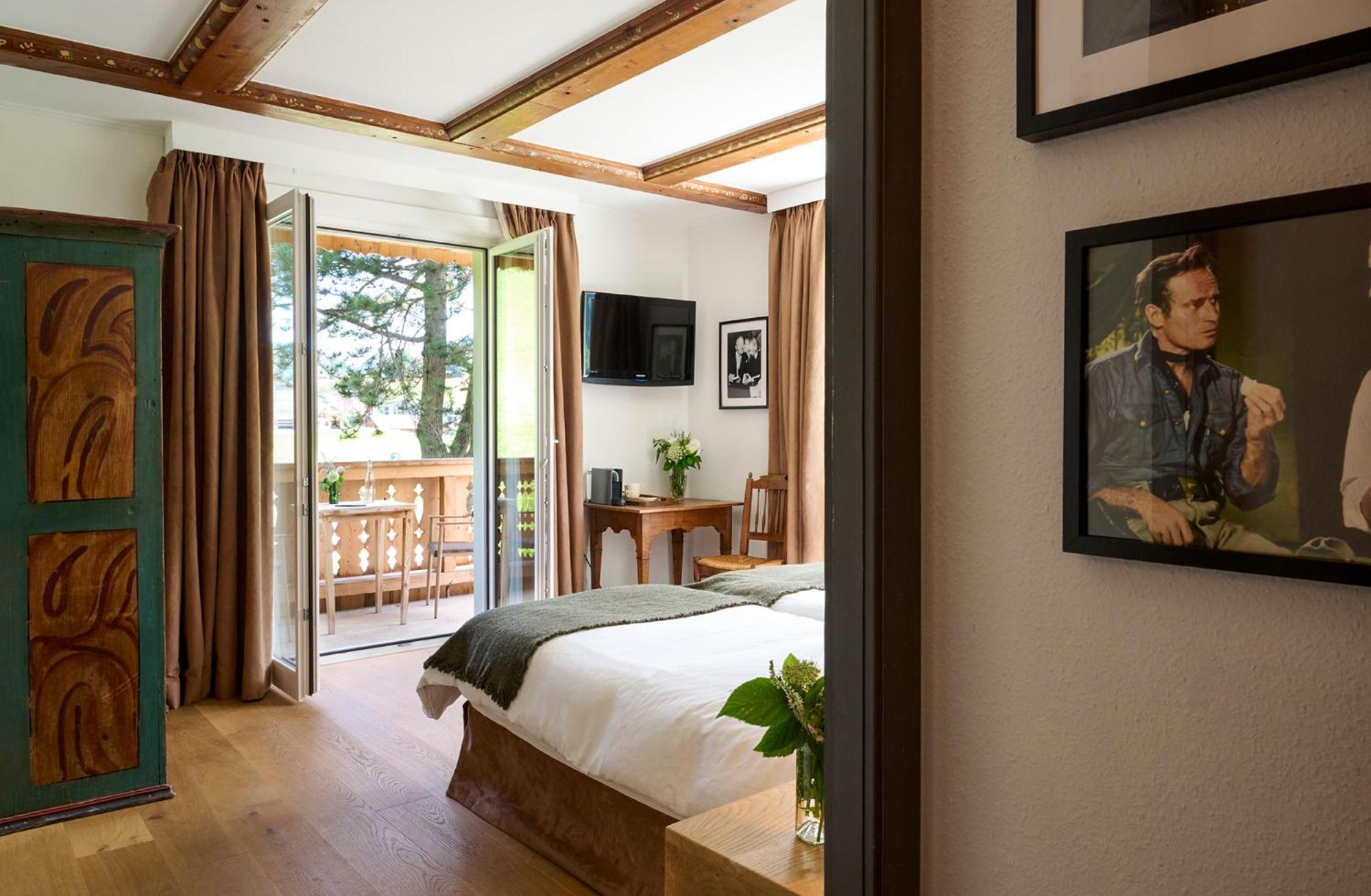 Twin Room with Private Bathroom