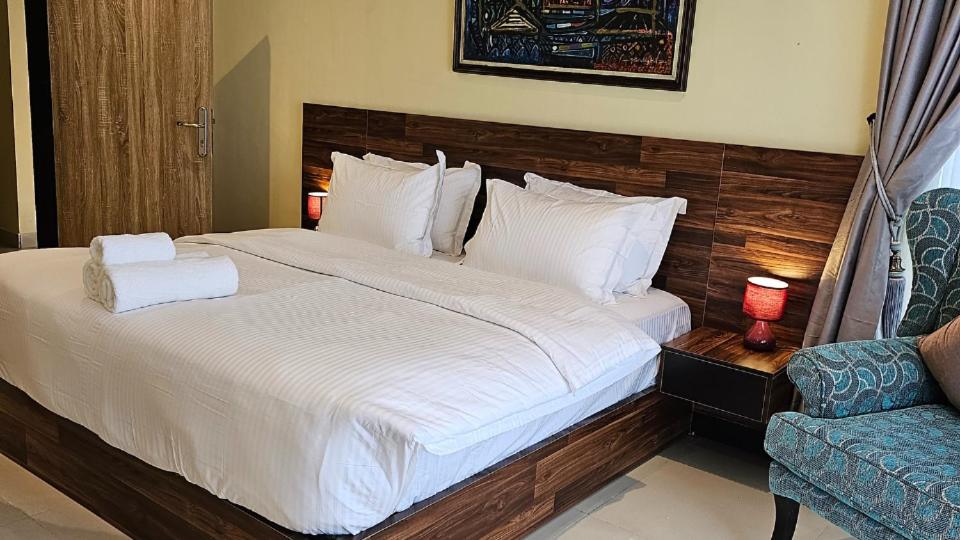Two-Bedroom Duplex photo 2