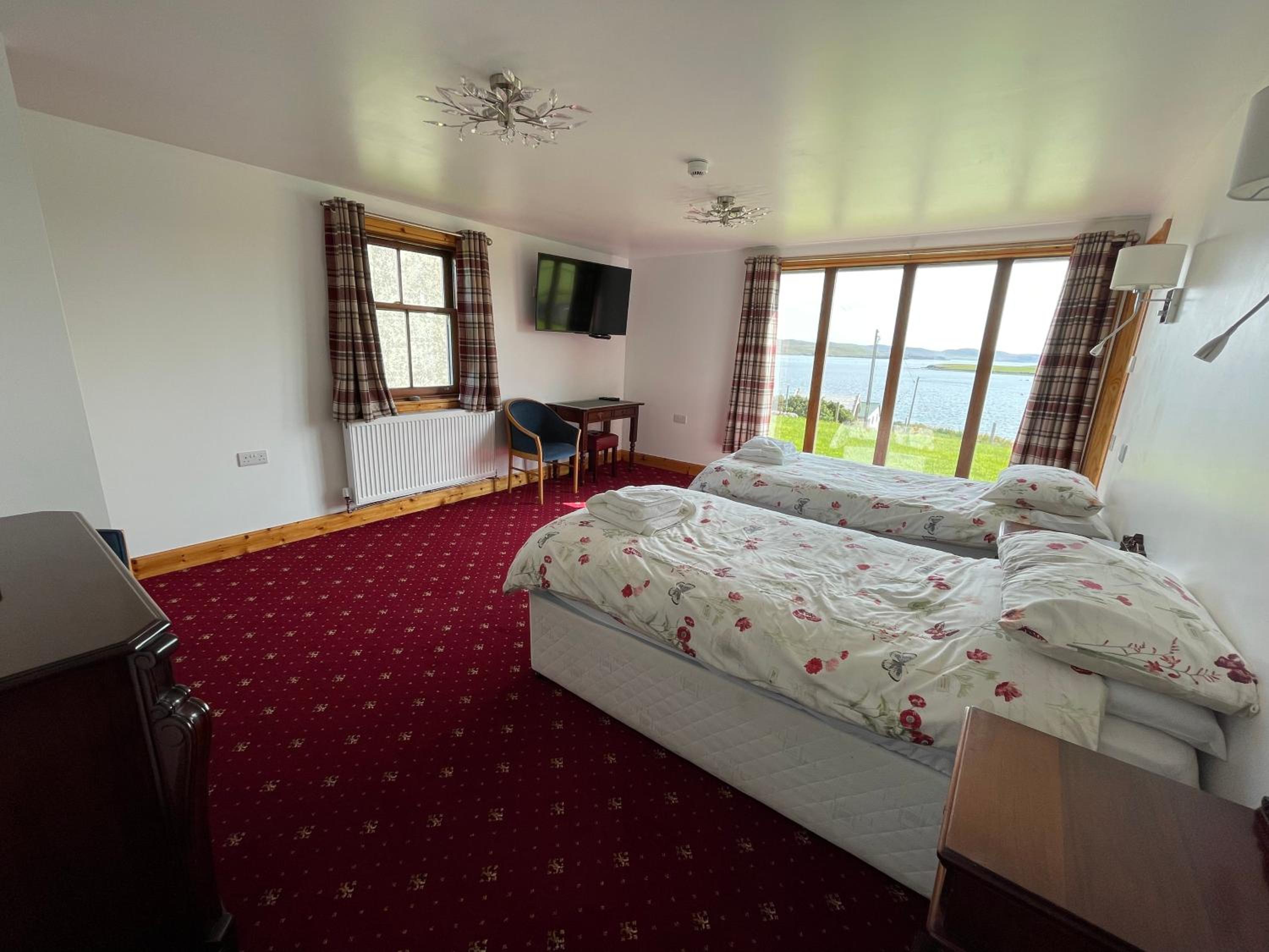Deluxe Double or Twin Room with Ocean View
