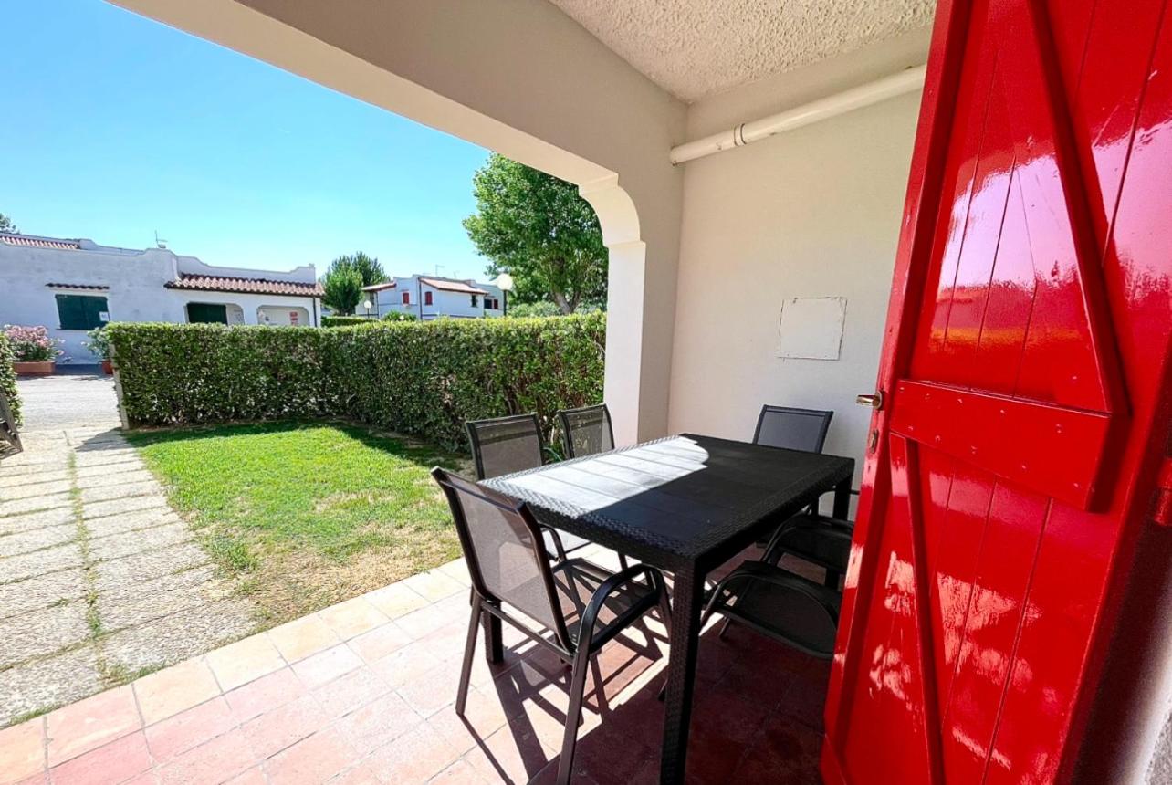 Villa with Sea View photo 3